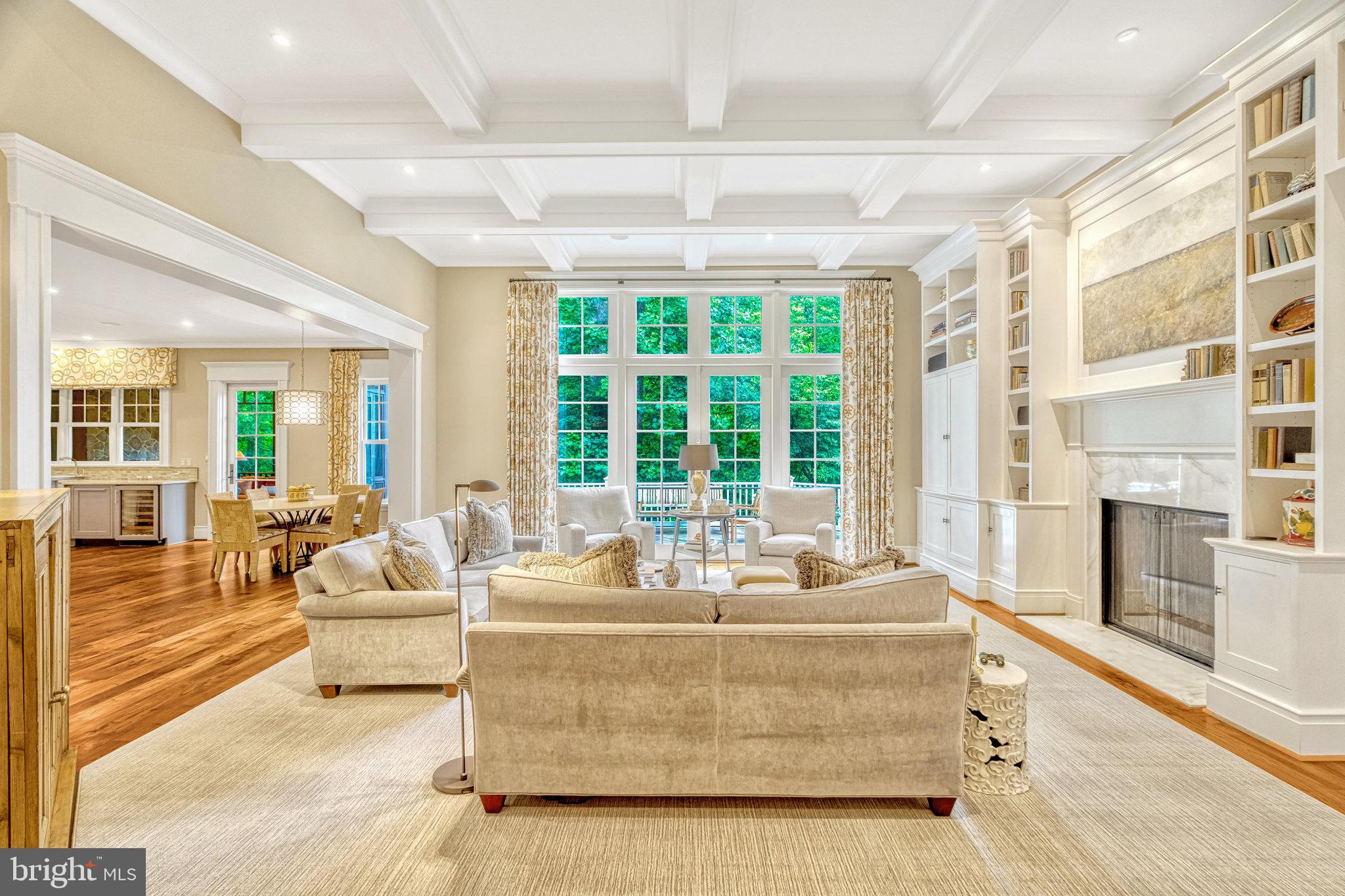 LANGLEY FOREST - Residential