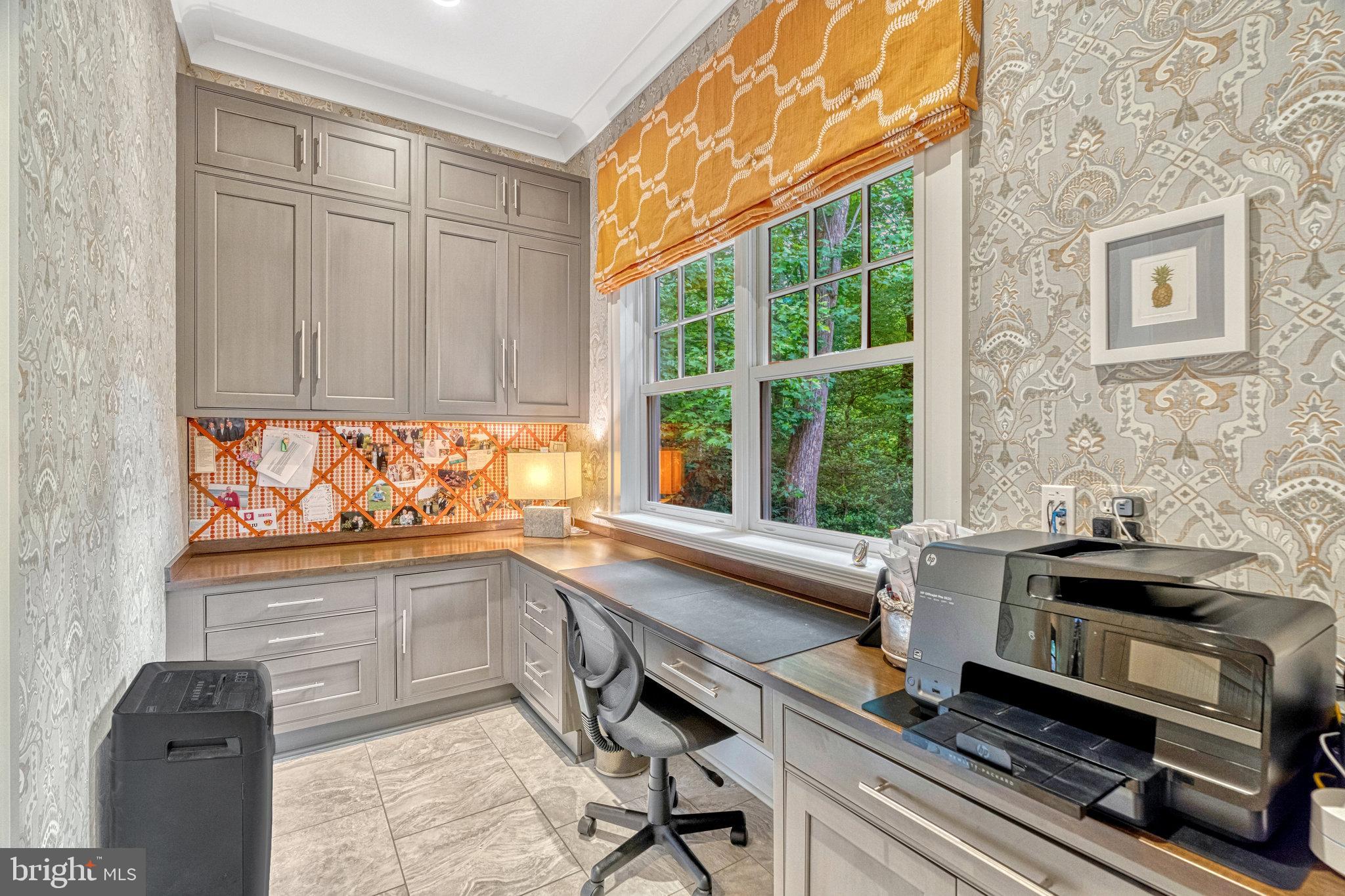 LANGLEY FOREST - Residential