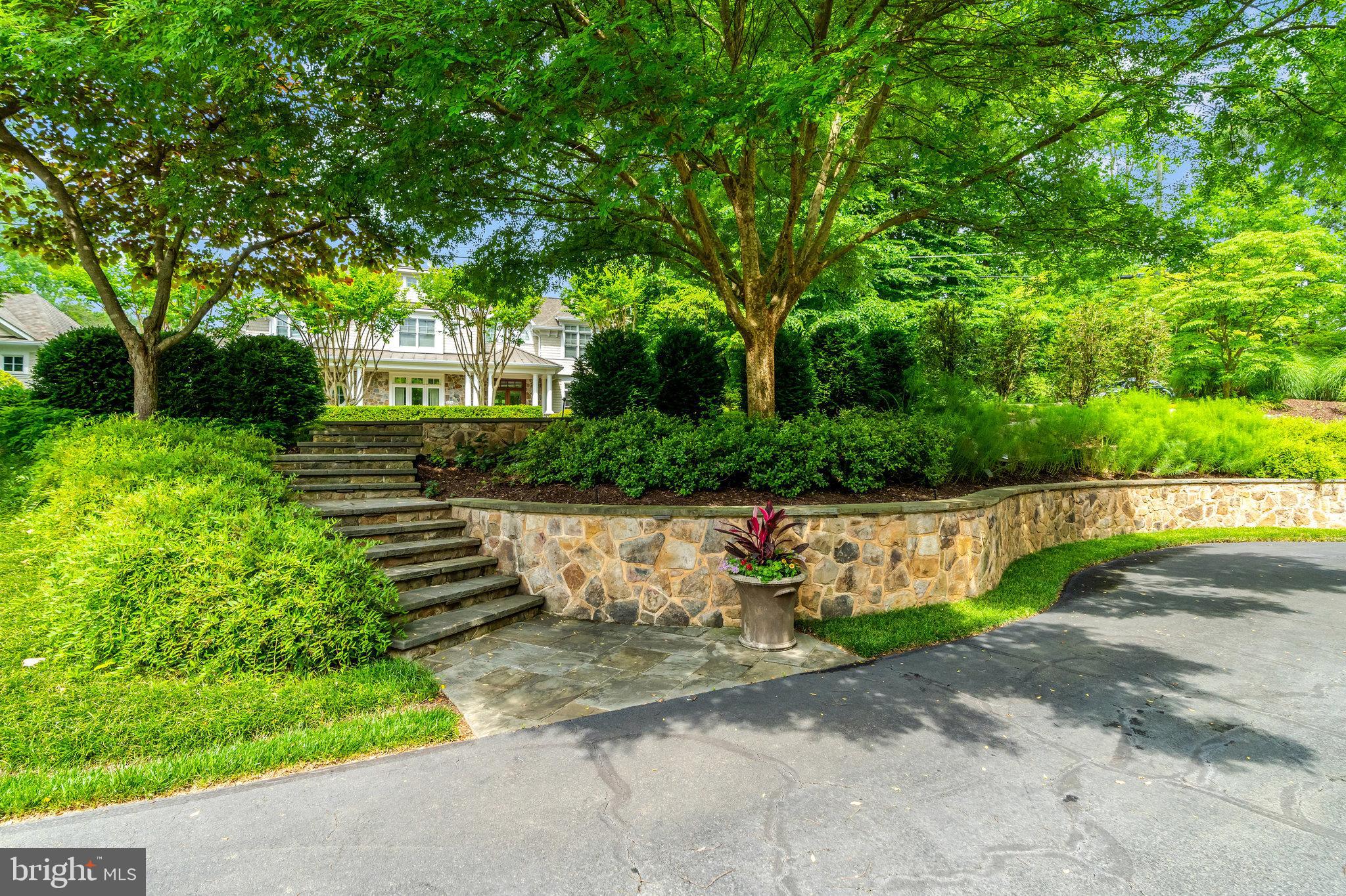 LANGLEY FOREST - Residential