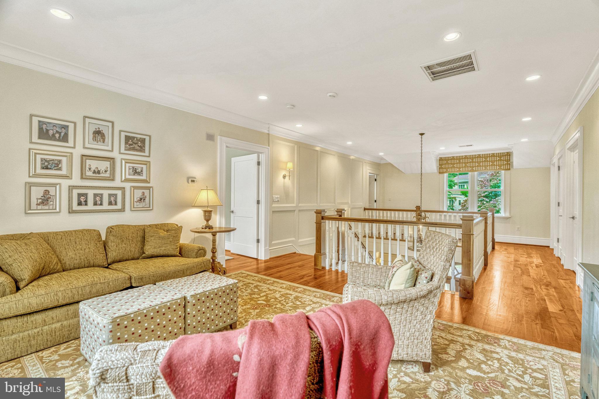 LANGLEY FOREST - Residential