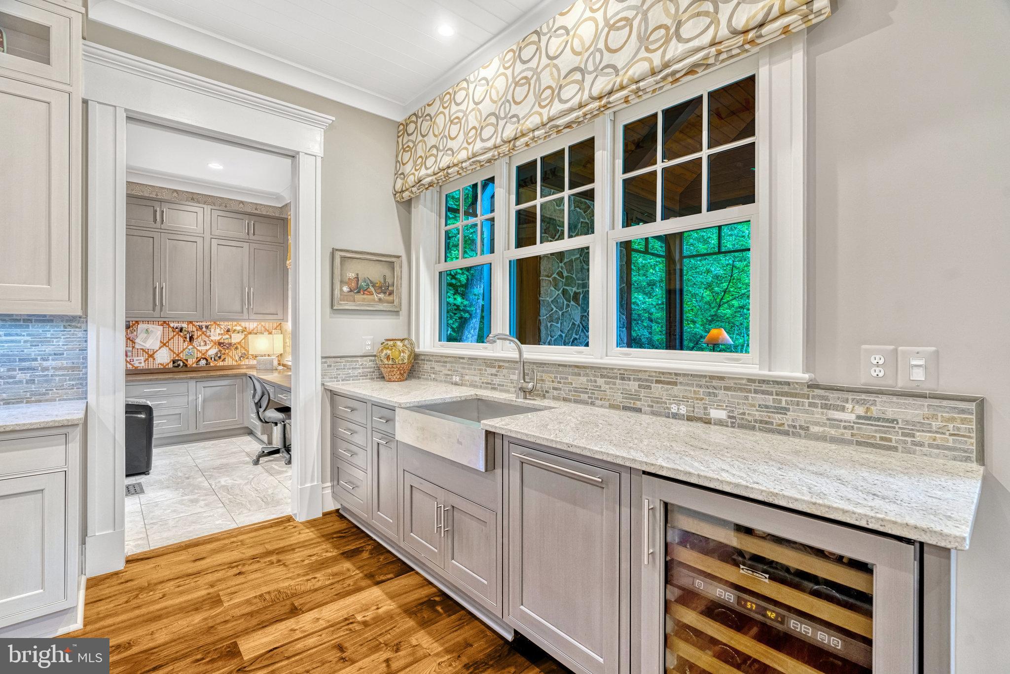 LANGLEY FOREST - Residential