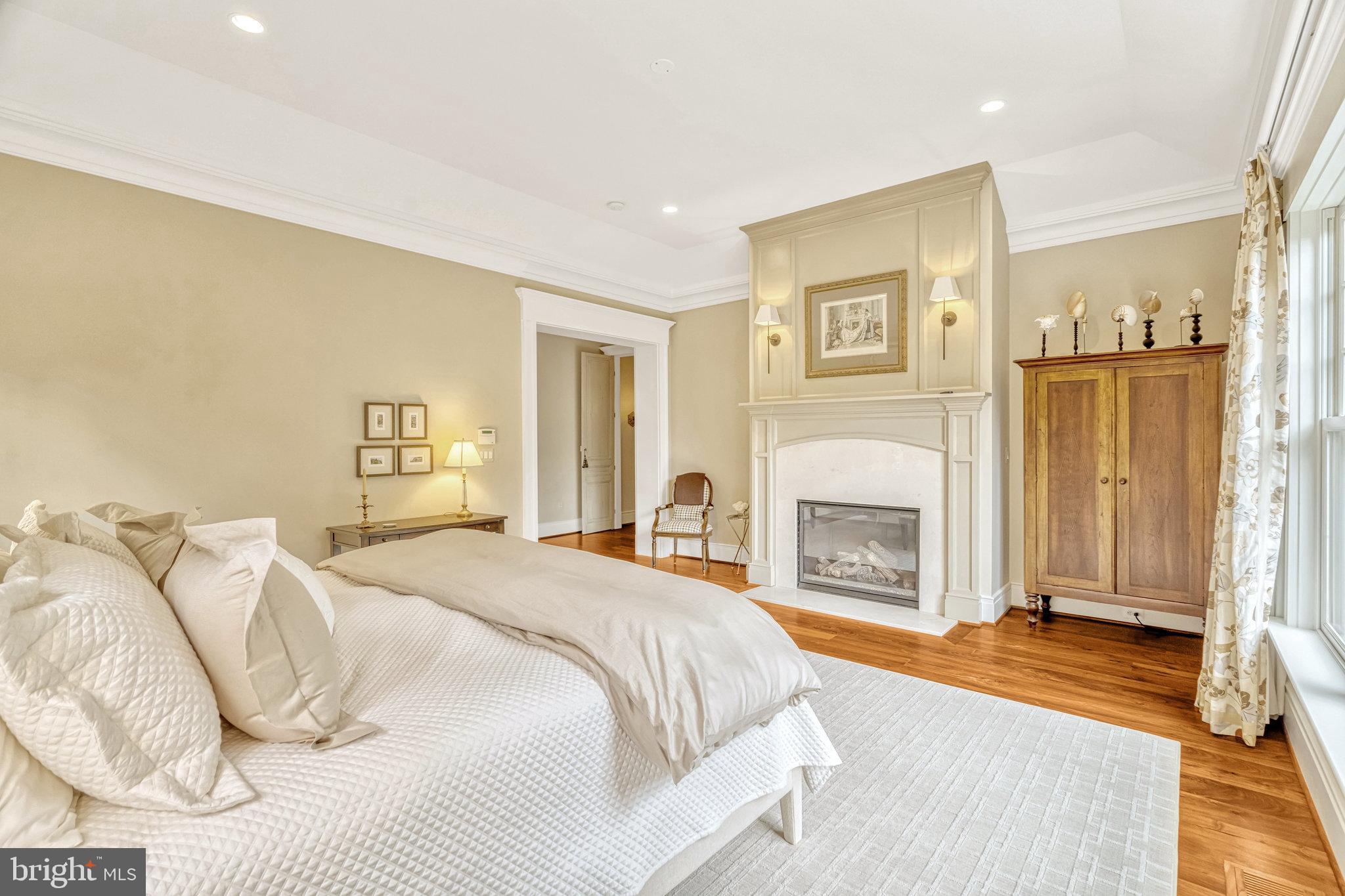 LANGLEY FOREST - Residential