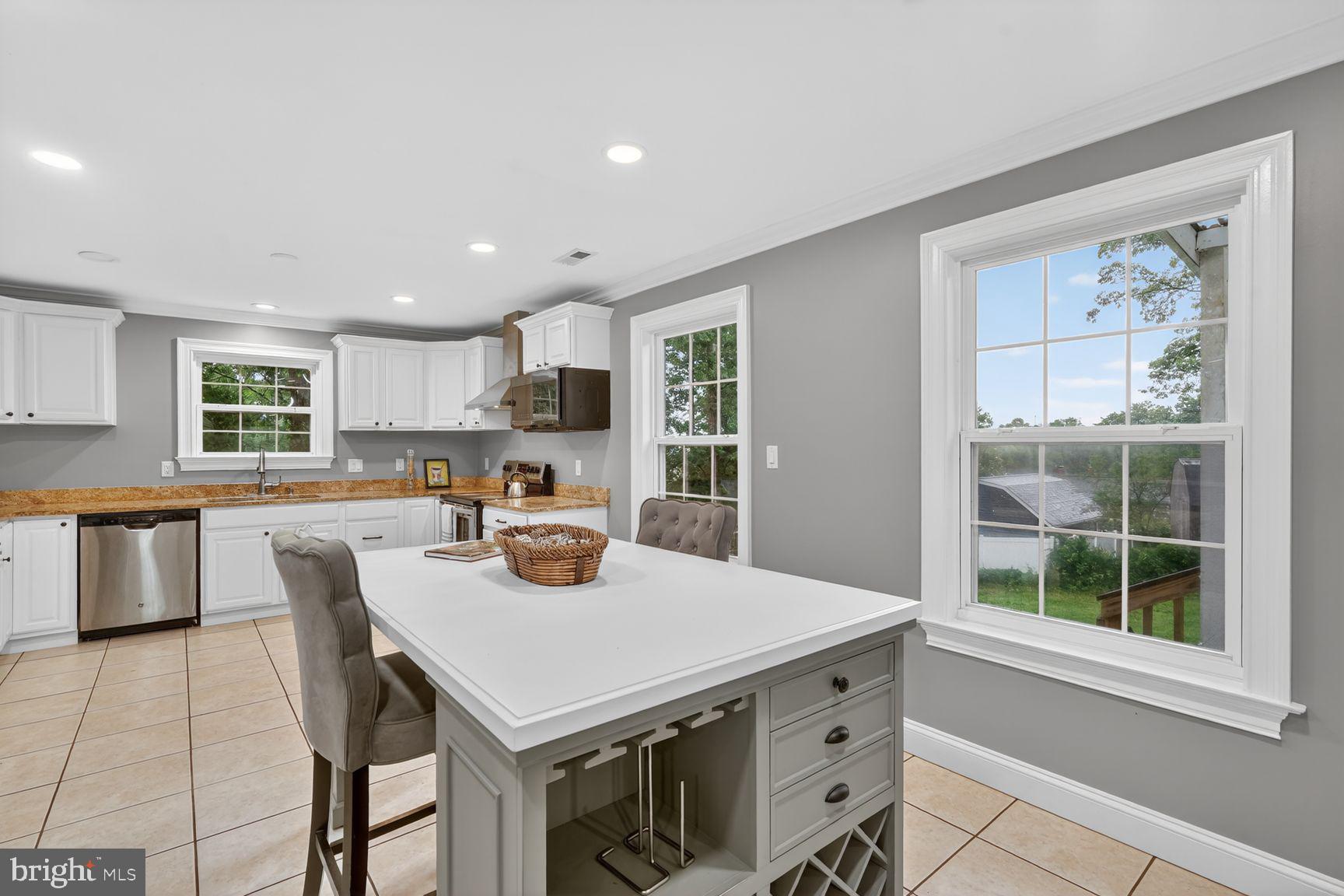 BERWYN HEIGHTS - Residential