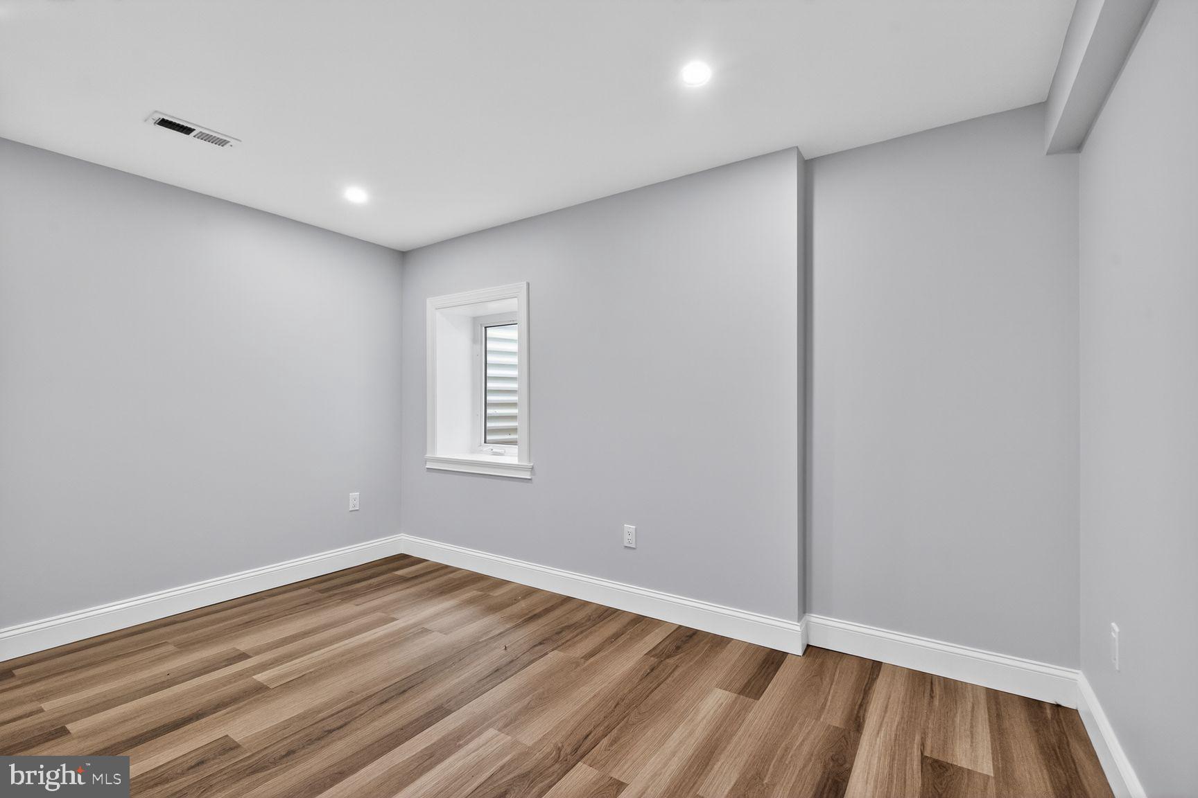 BERWYN HEIGHTS - Residential