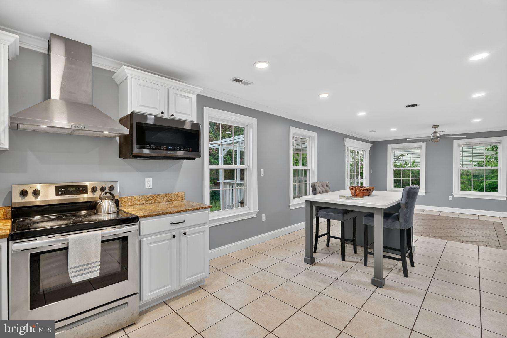 BERWYN HEIGHTS - Residential