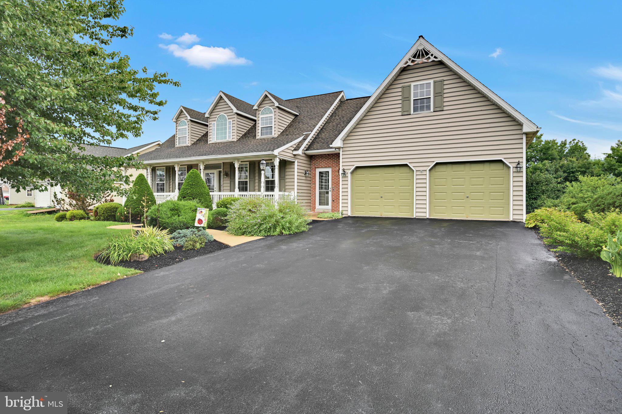 1310 HARVEST DRIVE