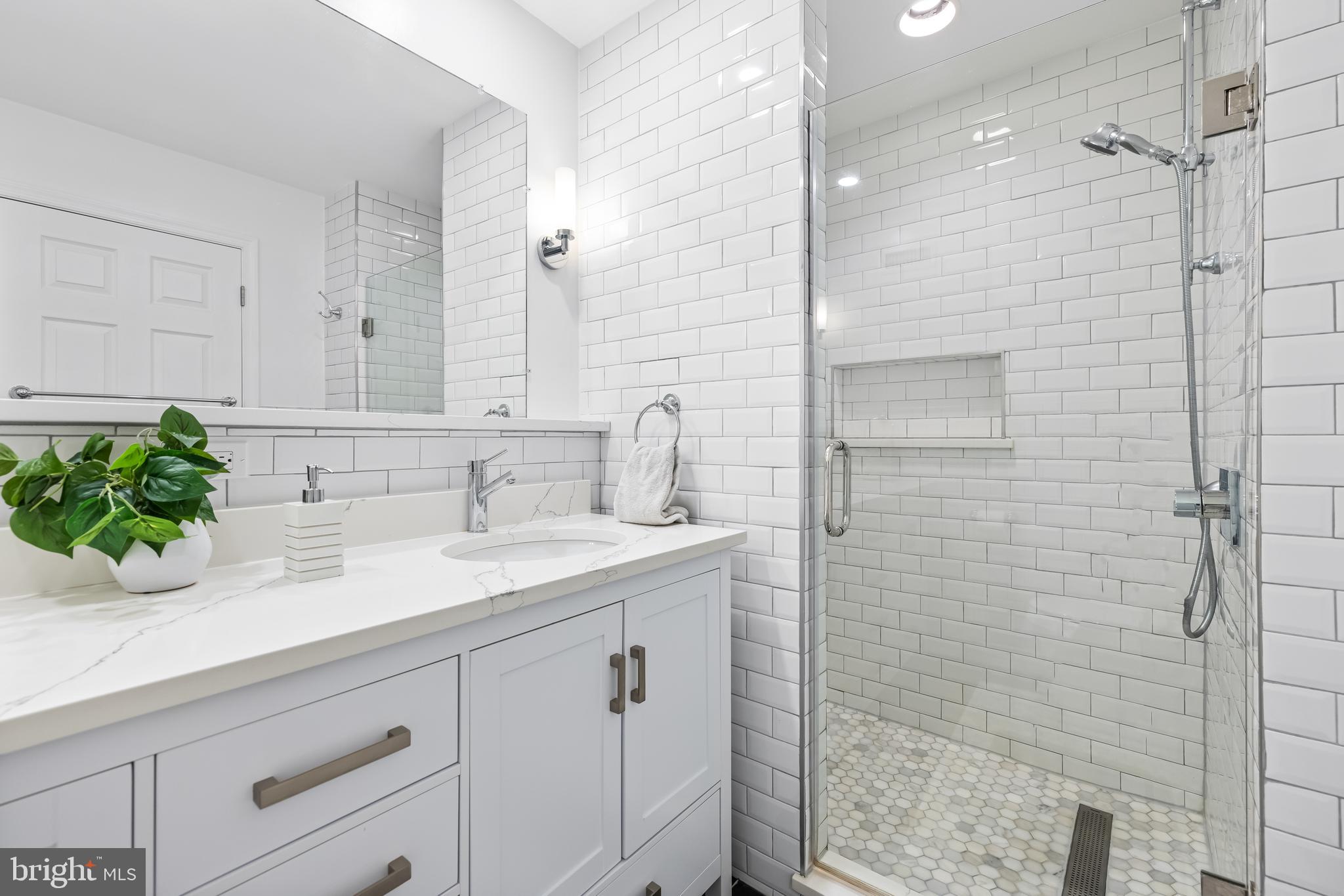 UPPER FELLS POINT - Residential