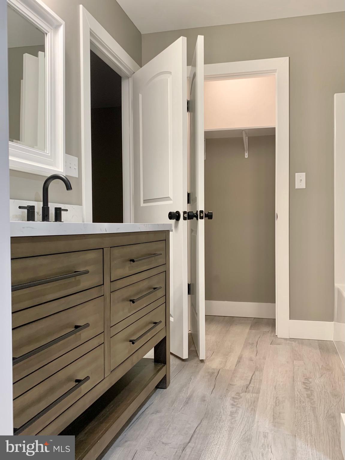 KESSEL ESTATES - Residential