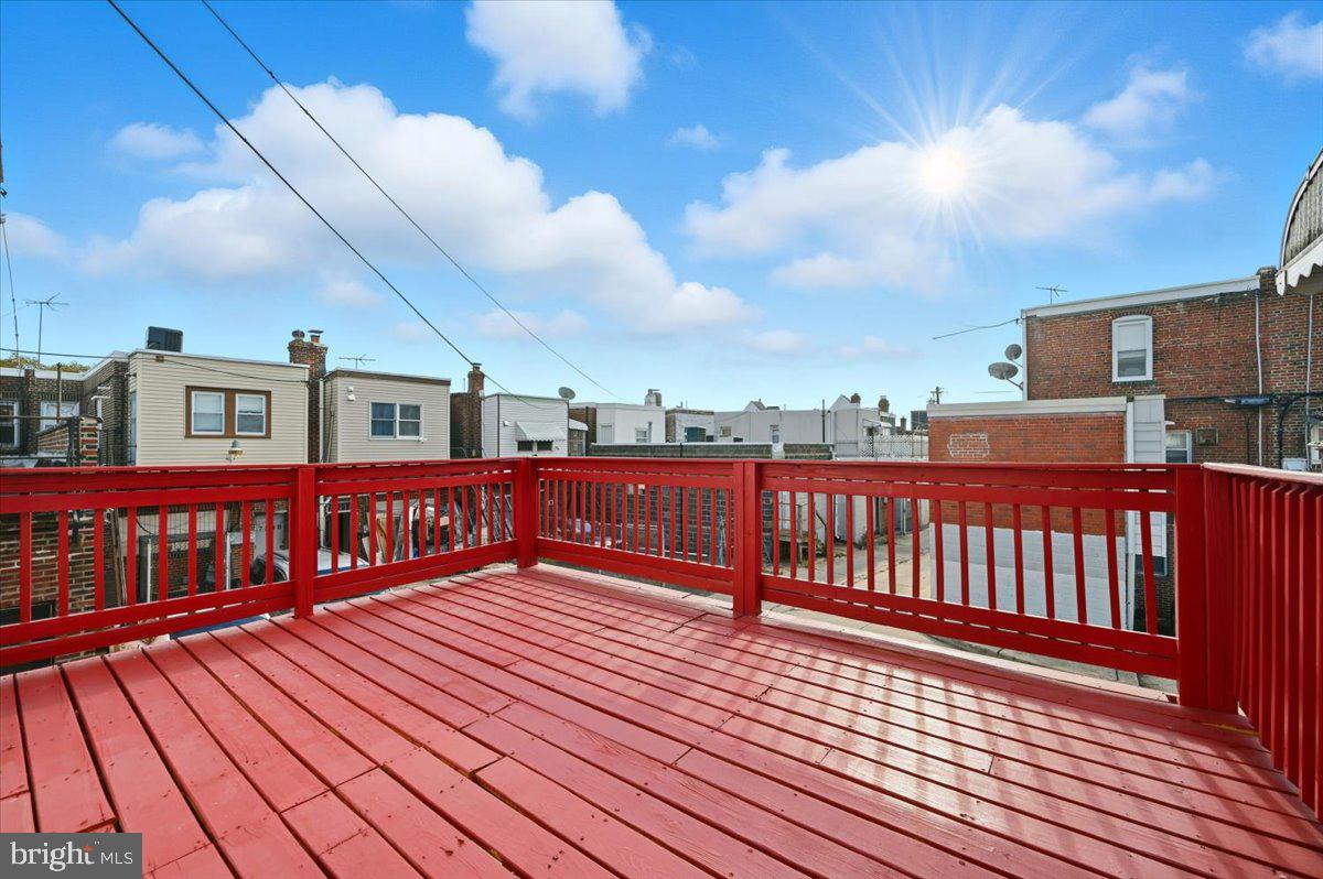 MAYFAIR - Residential