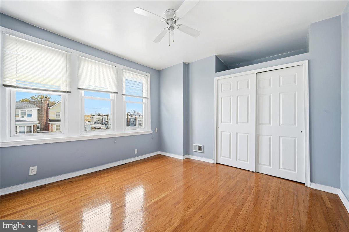 MAYFAIR - Residential