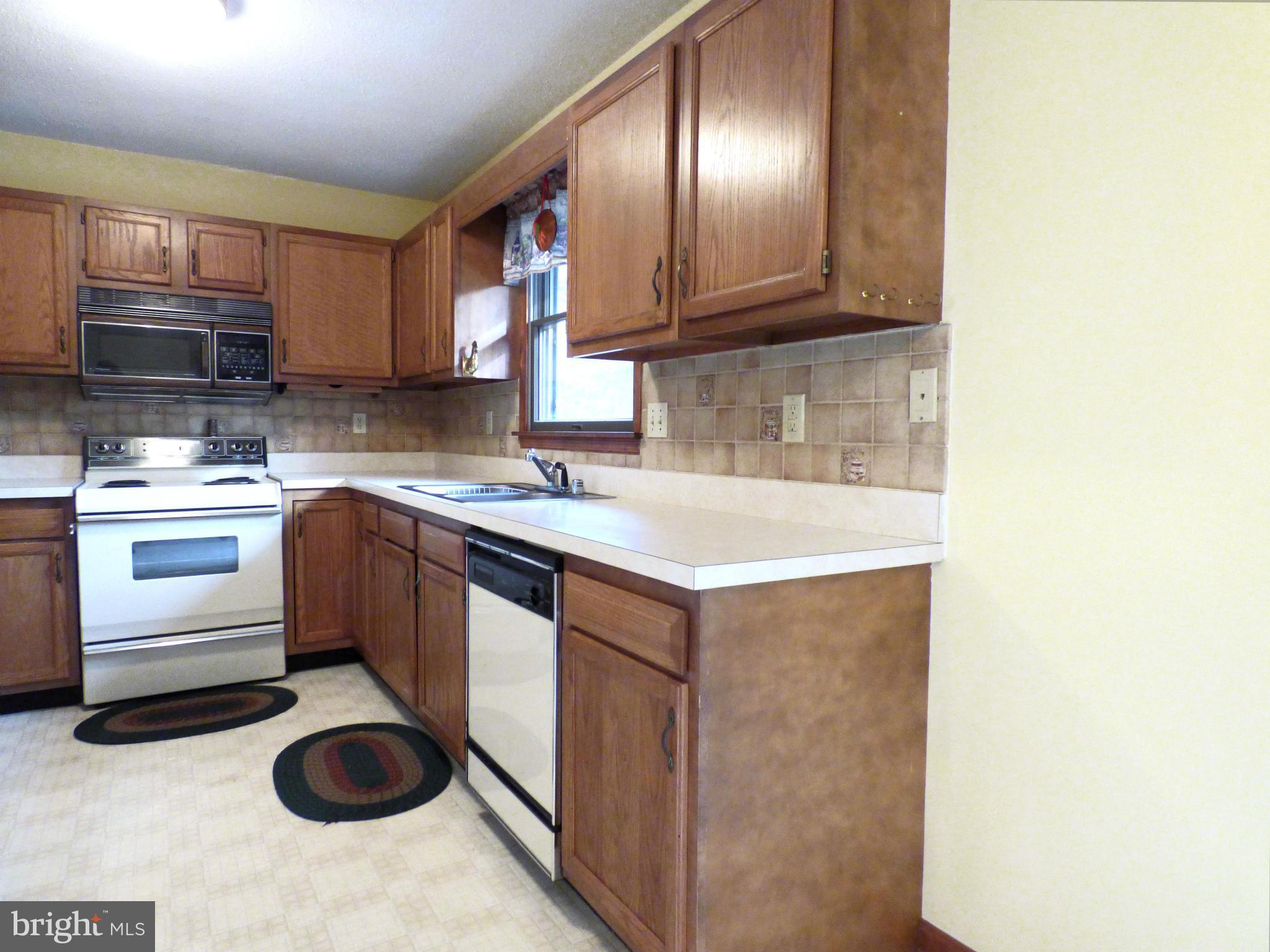 CEDAR COVE - Residential Lease