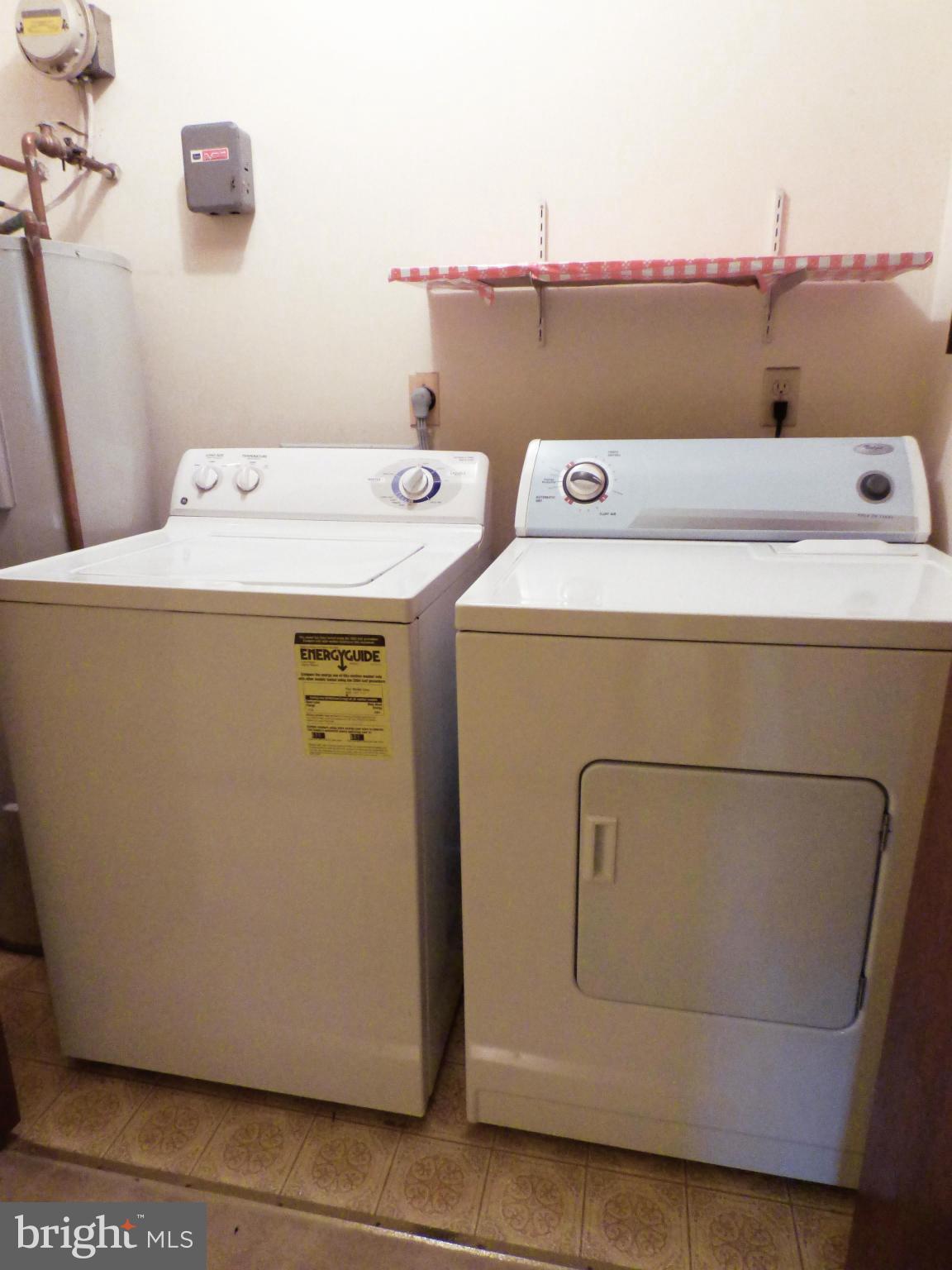 CEDAR COVE - Residential Lease