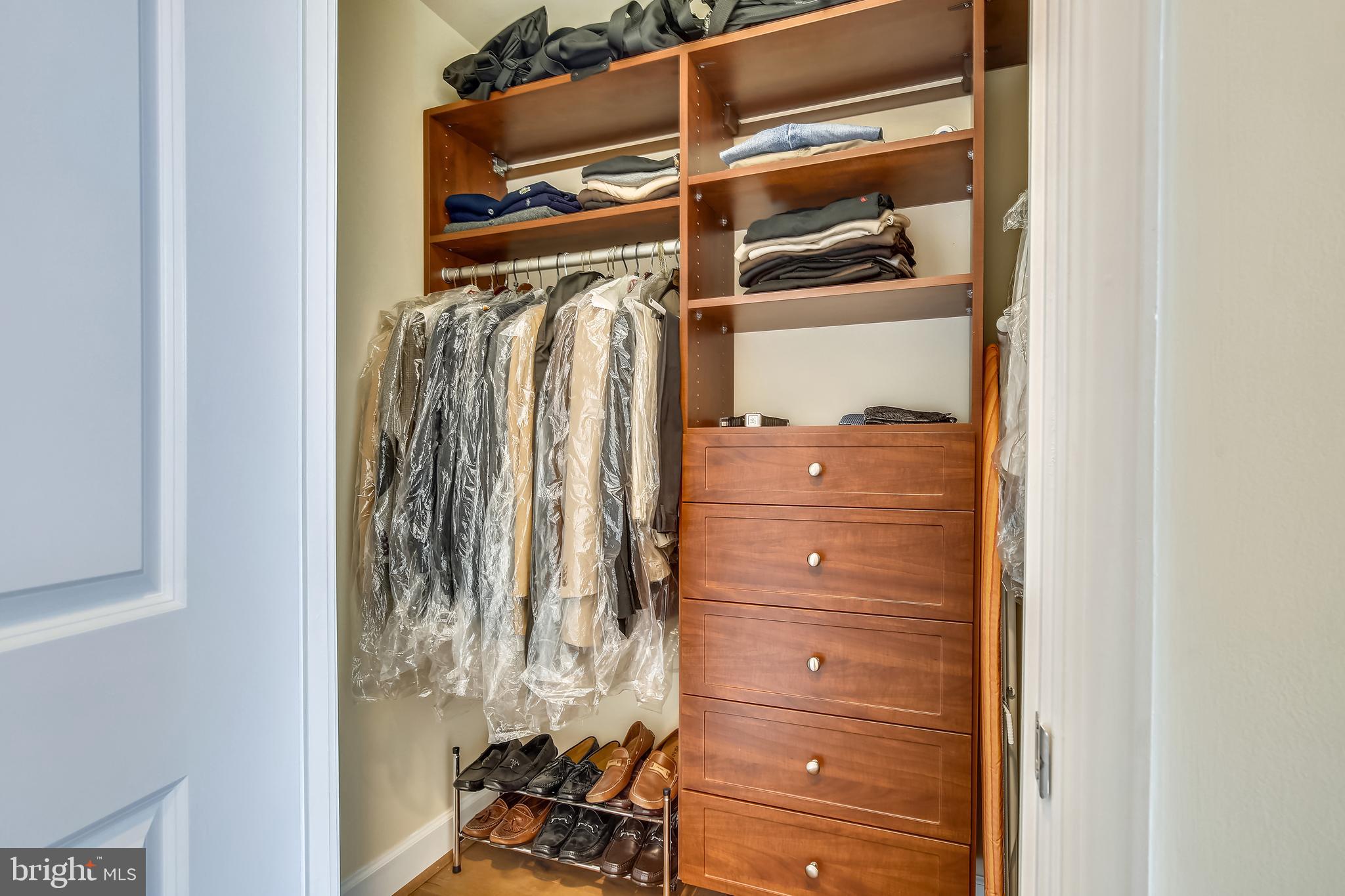 ECLIPSE ON CENTER PARK - Residential