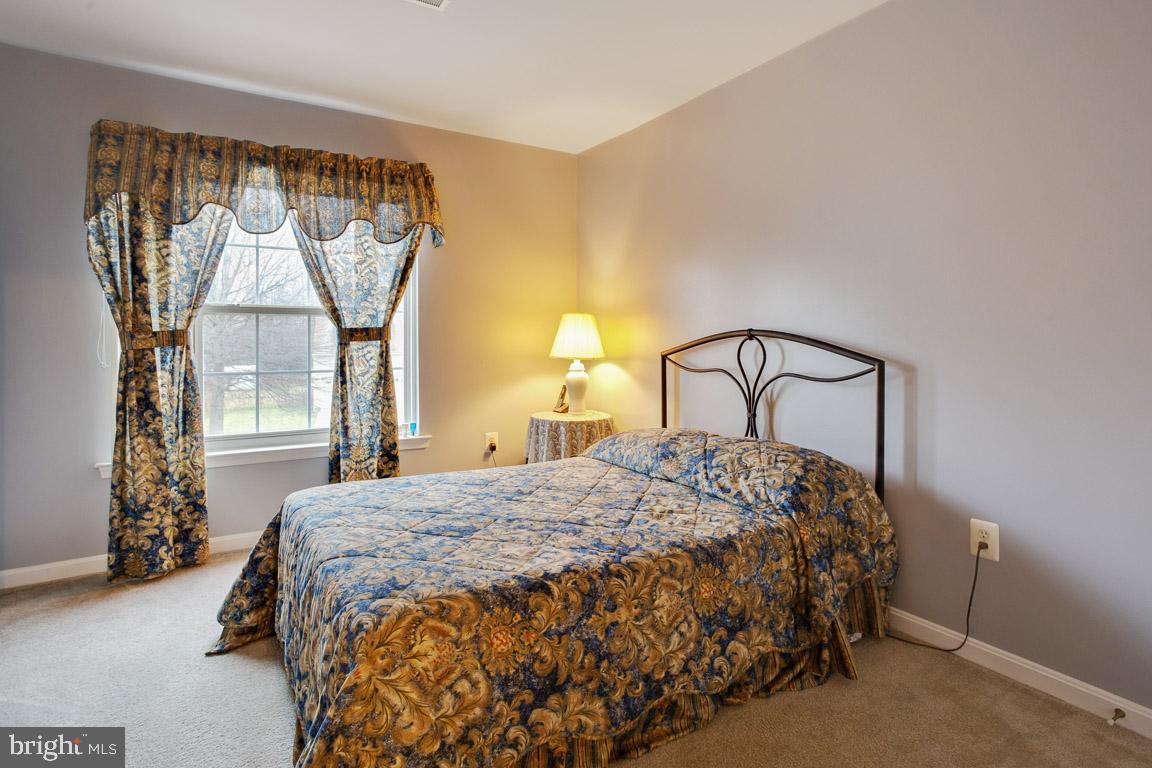 STREAMVIEW SUB - Residential