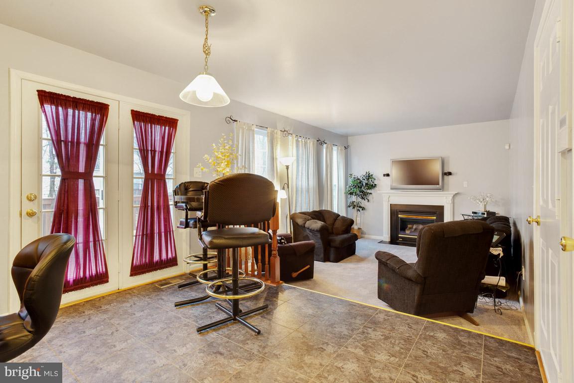 STREAMVIEW SUB - Residential