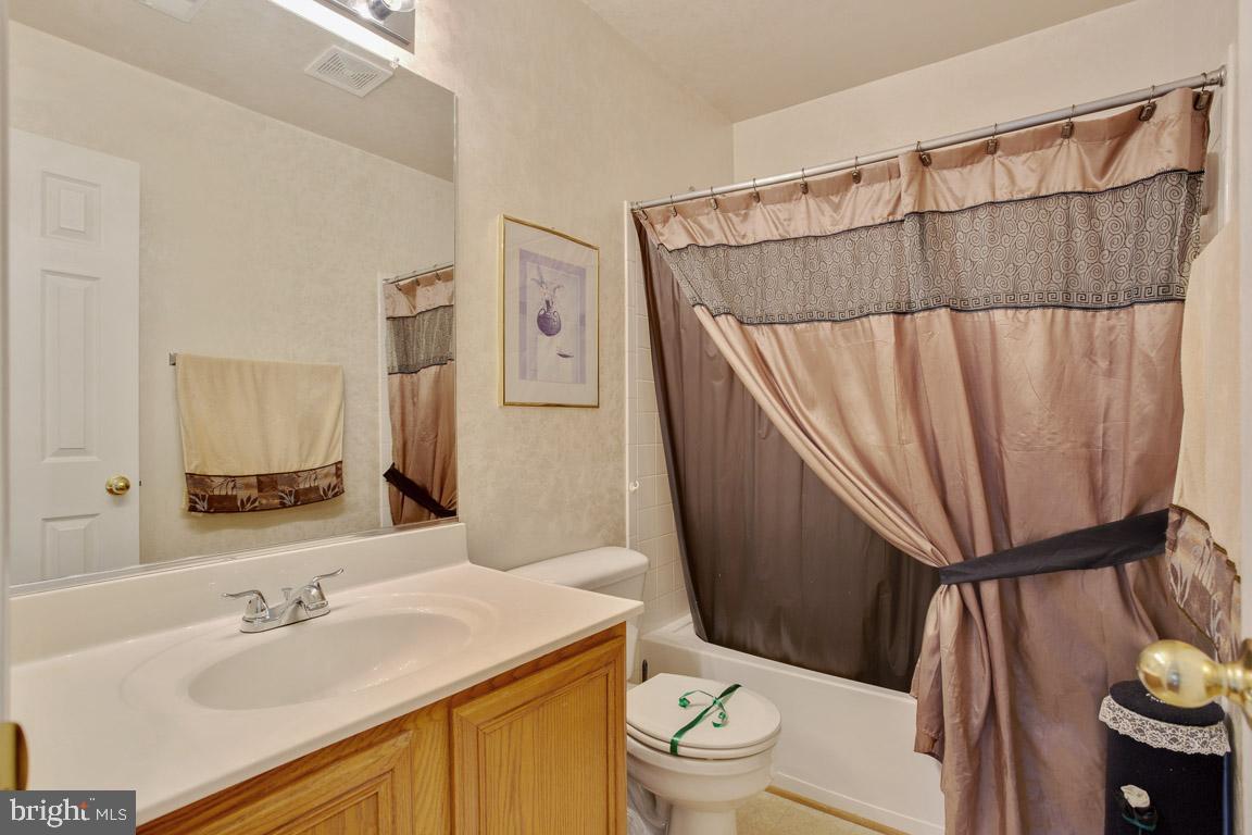 STREAMVIEW SUB - Residential