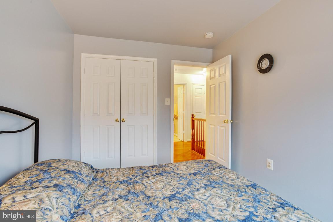 STREAMVIEW SUB - Residential