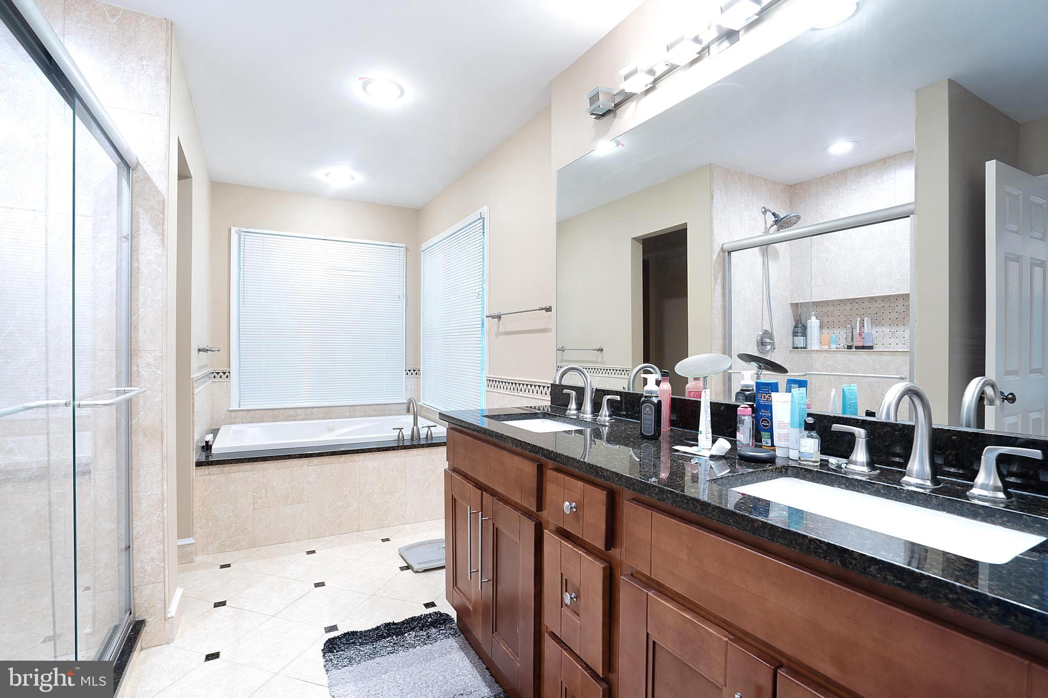 FRIENDSHIP HEIGHTS - Residential Lease