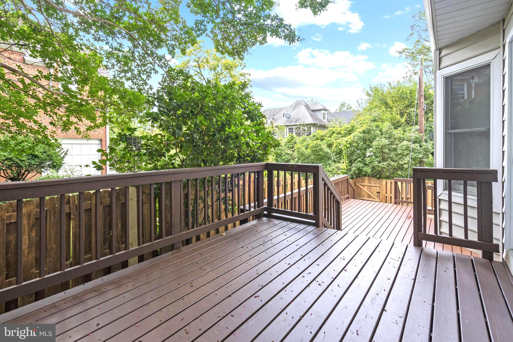 FRIENDSHIP HEIGHTS - Residential Lease