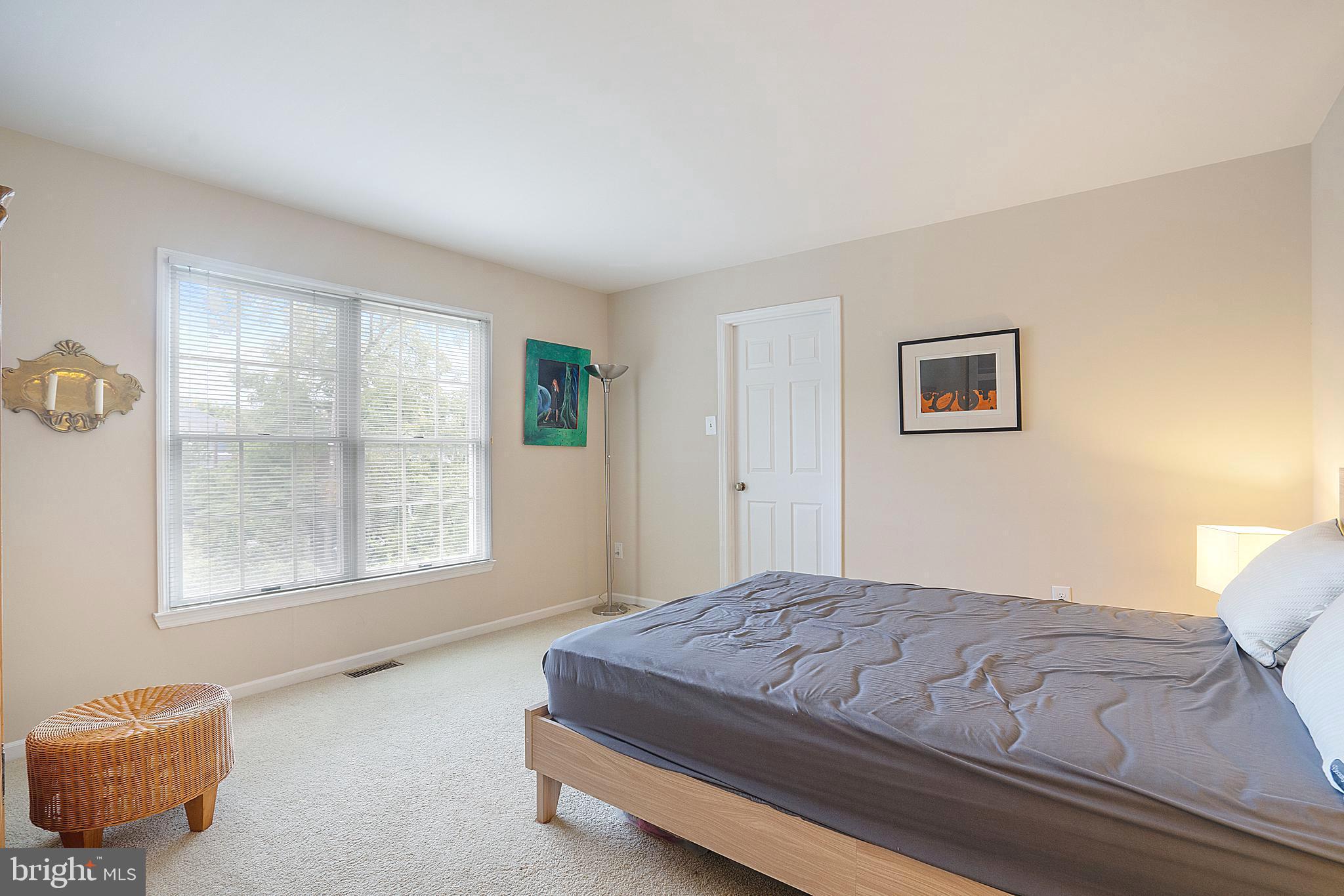 FRIENDSHIP HEIGHTS - Residential Lease