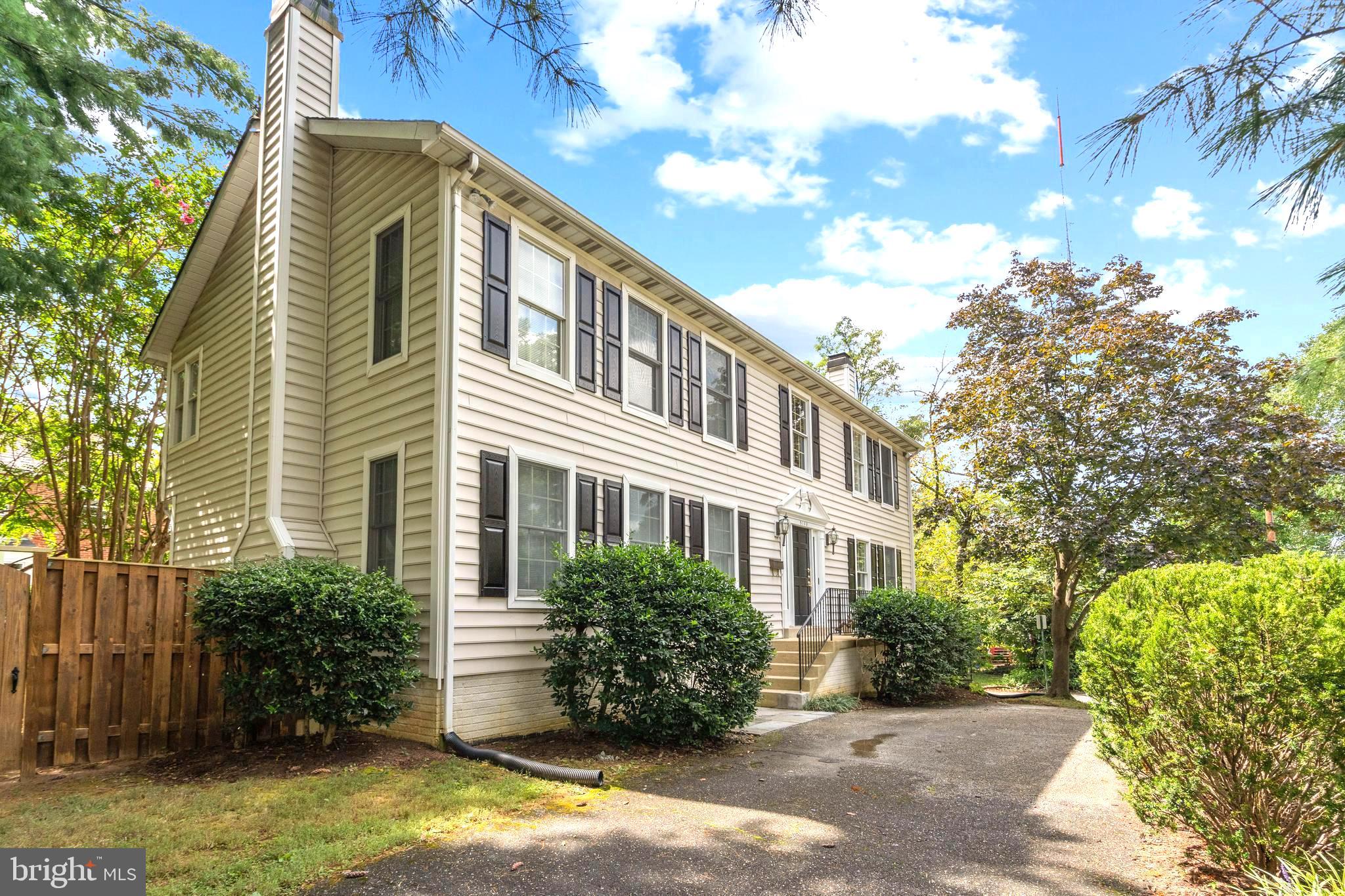 FRIENDSHIP HEIGHTS - Residential Lease