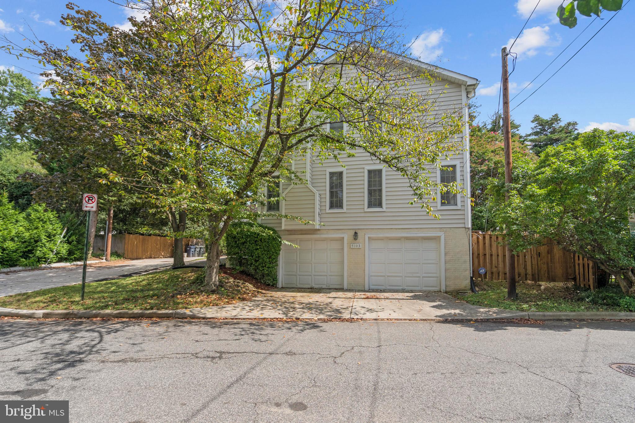 FRIENDSHIP HEIGHTS - Residential Lease