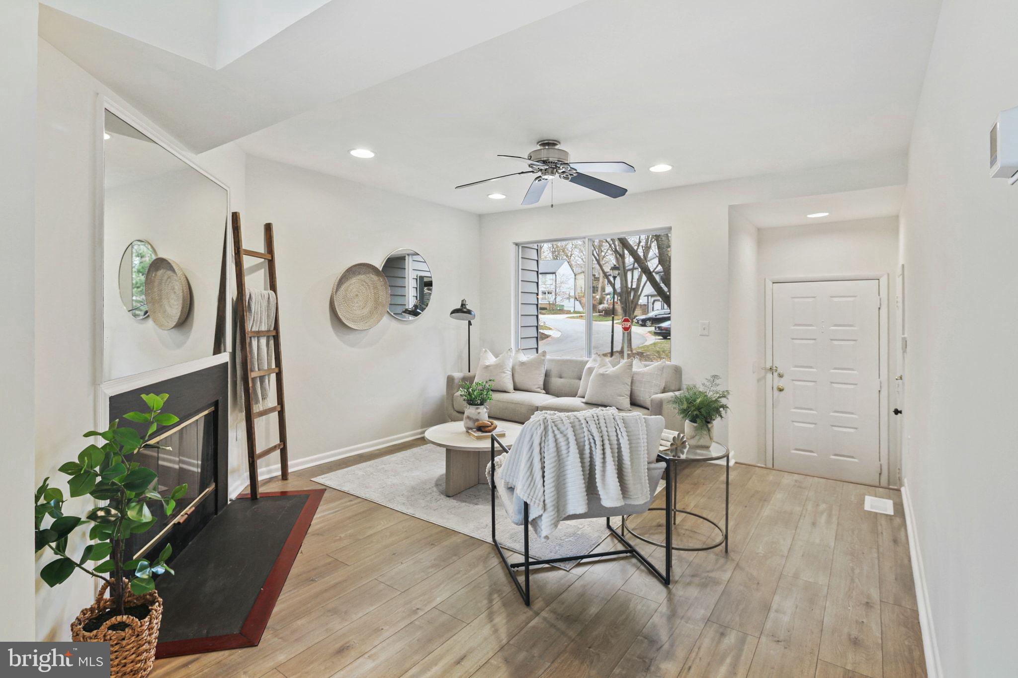 5497 VANTAGE POINT ROAD 30