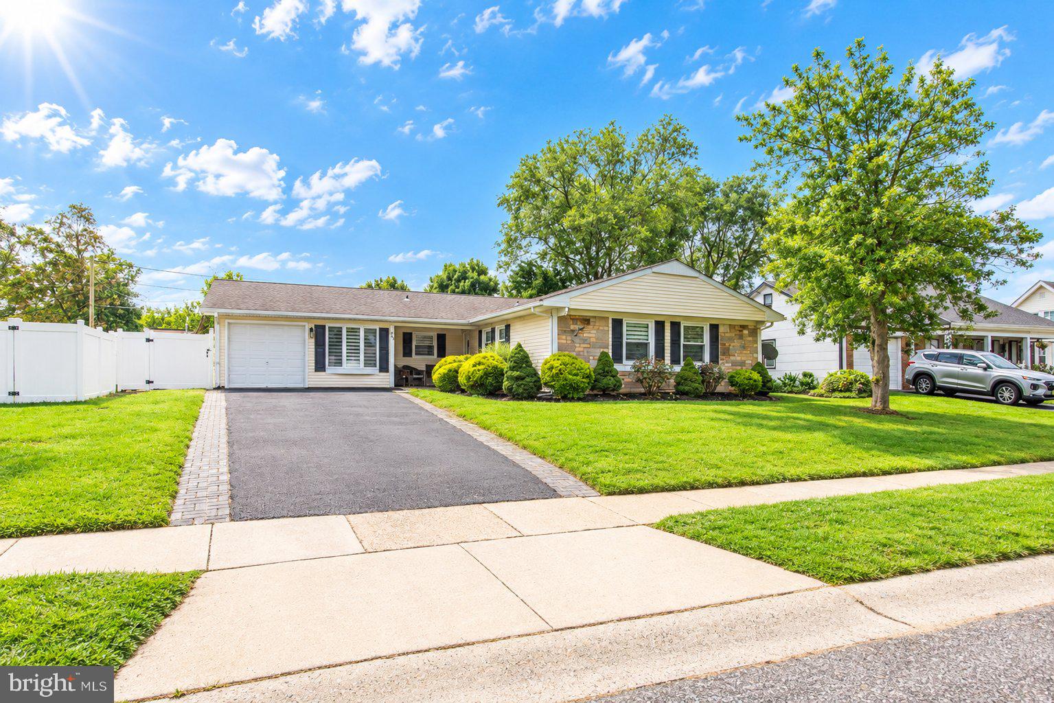 28 GIMBLE LANE