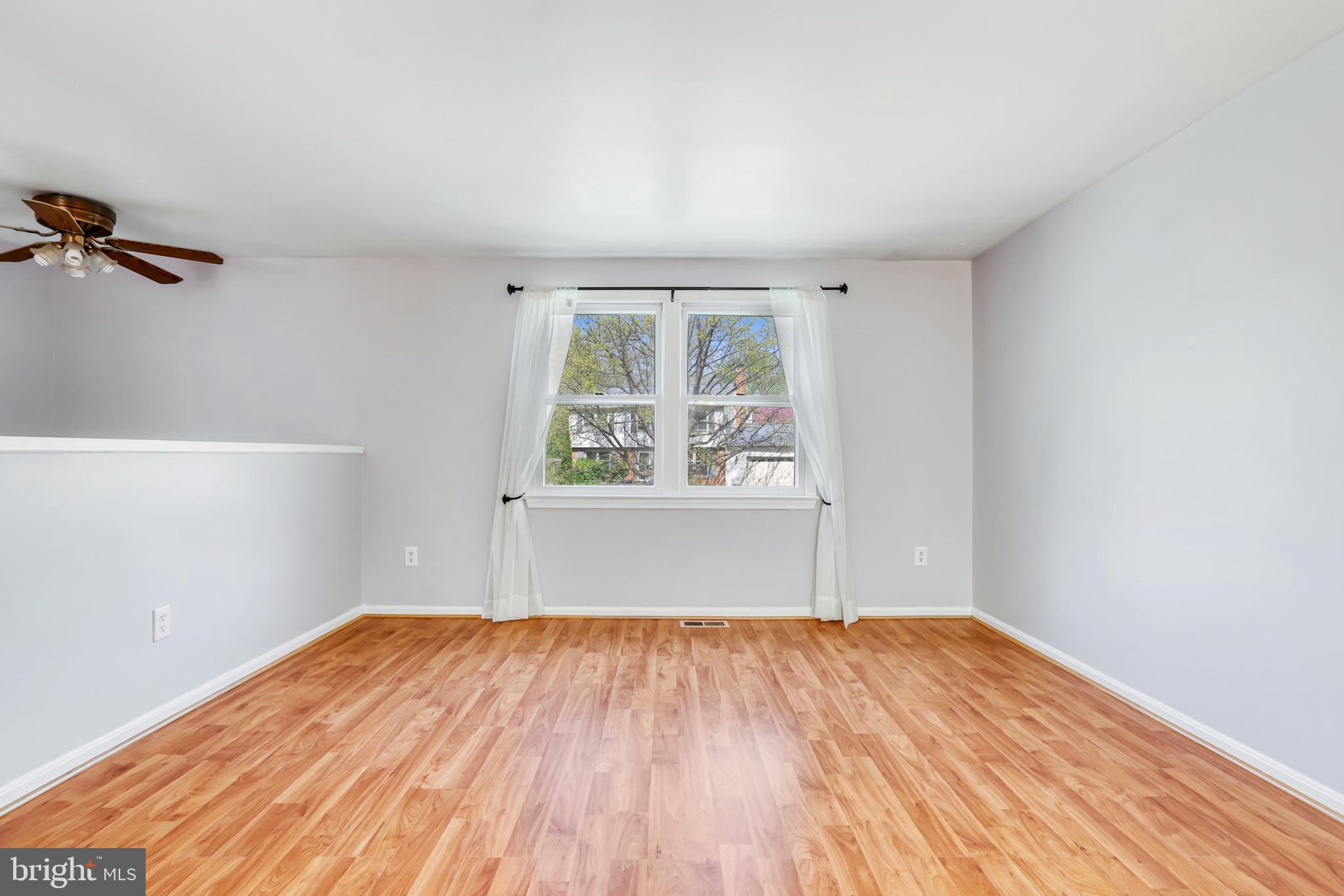 FOX MILL ESTATES - Residential