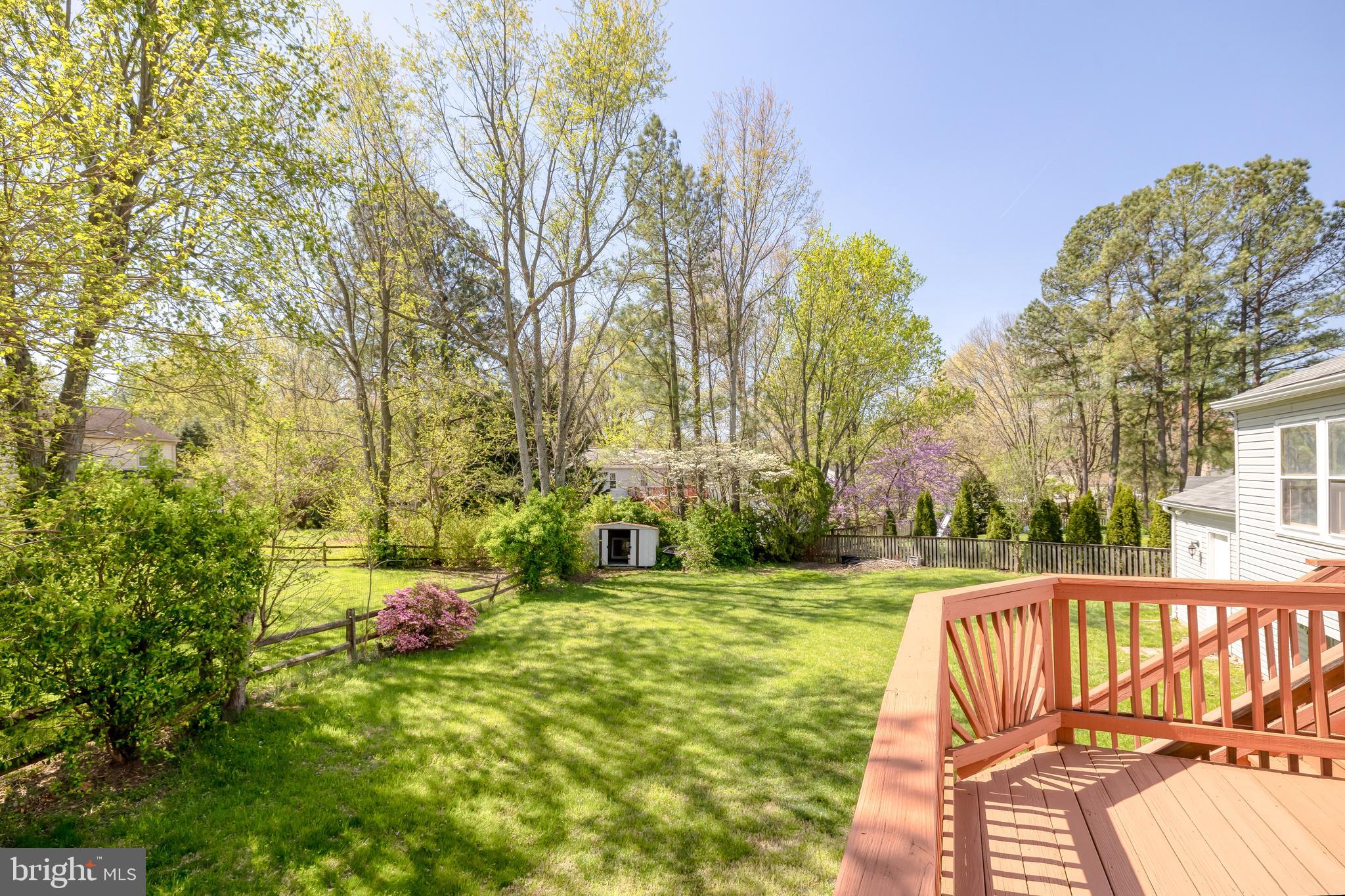 FOX MILL ESTATES - Residential