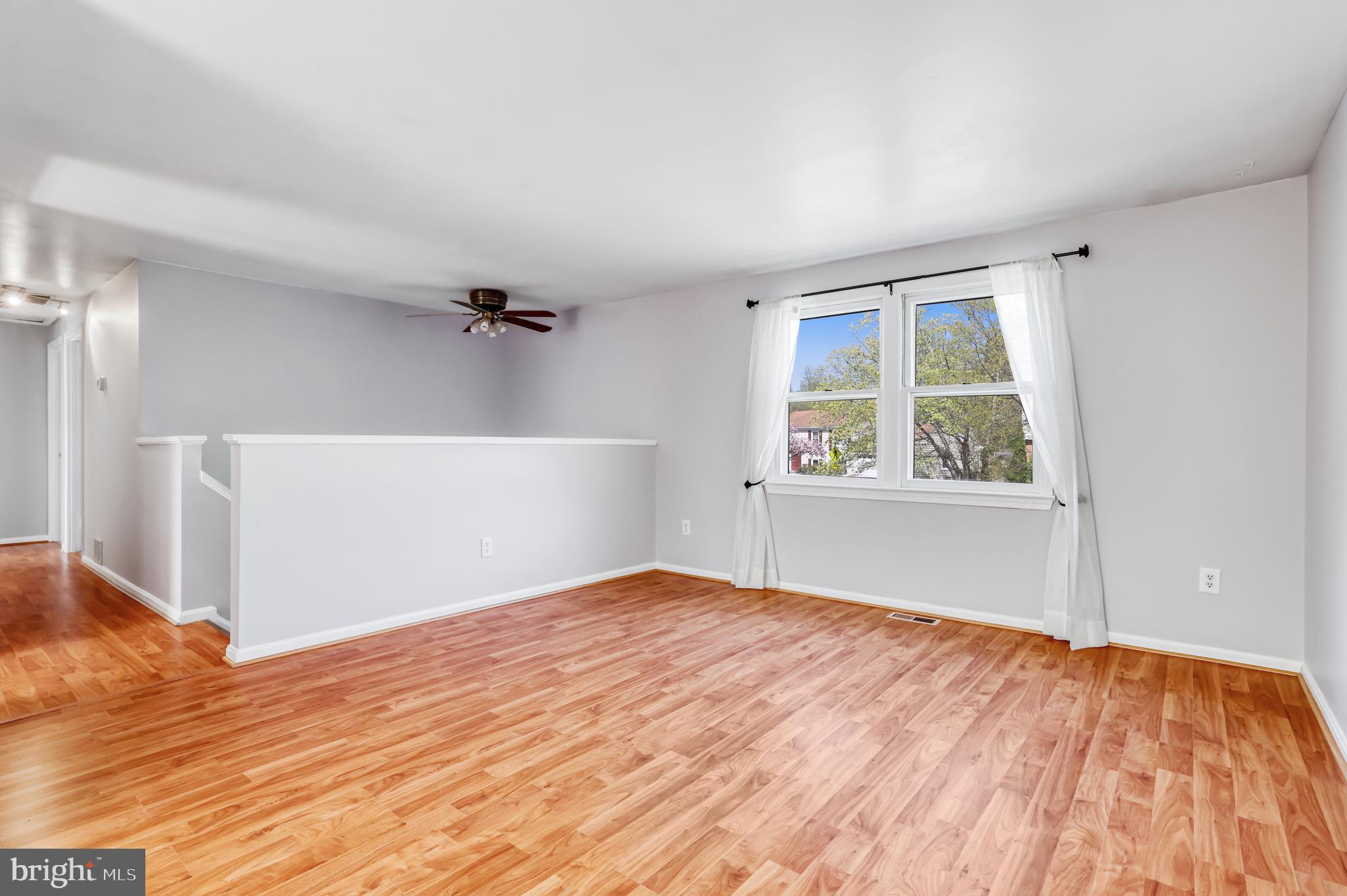 FOX MILL ESTATES - Residential