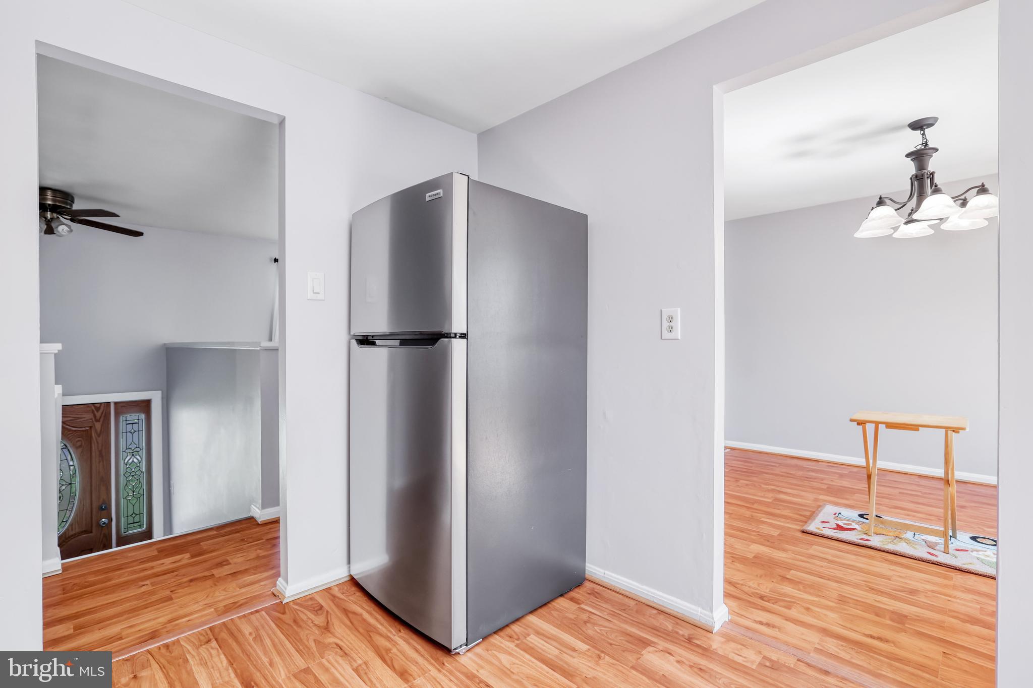 FOX MILL ESTATES - Residential