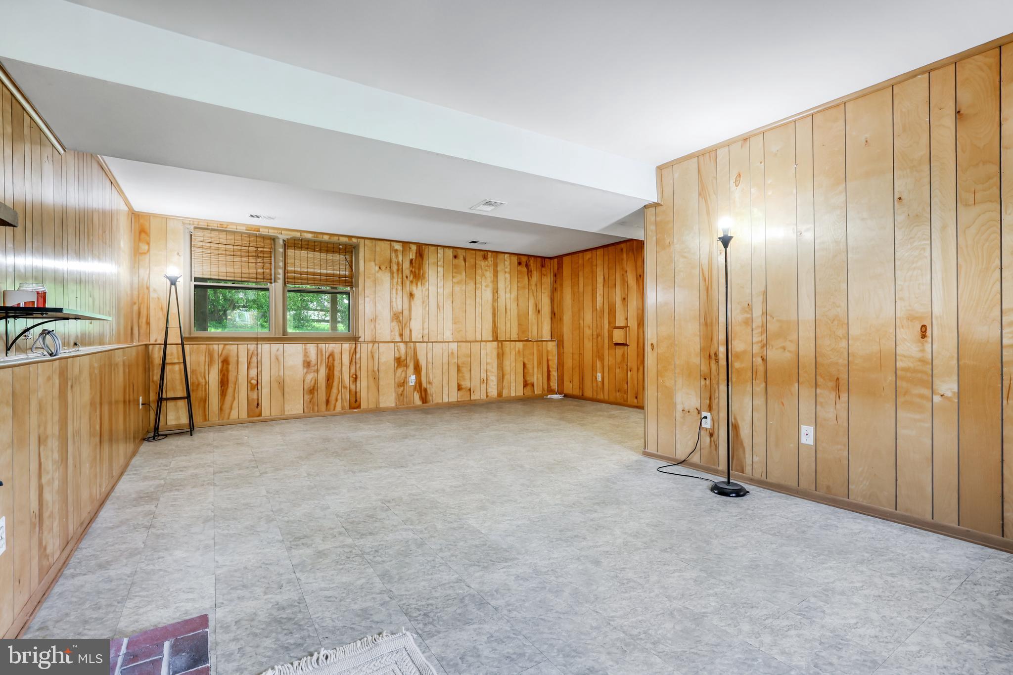 FOX MILL ESTATES - Residential