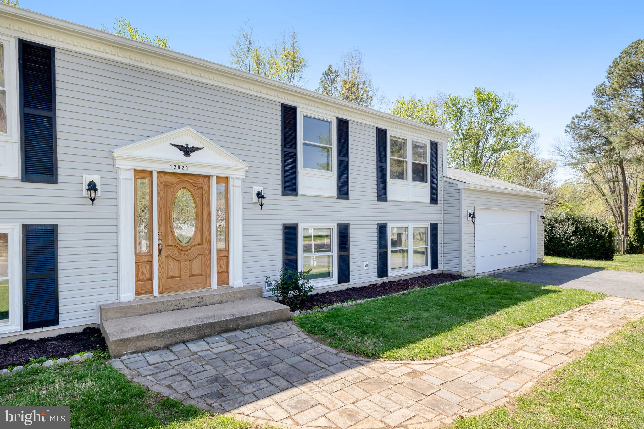 FOX MILL ESTATES - Residential