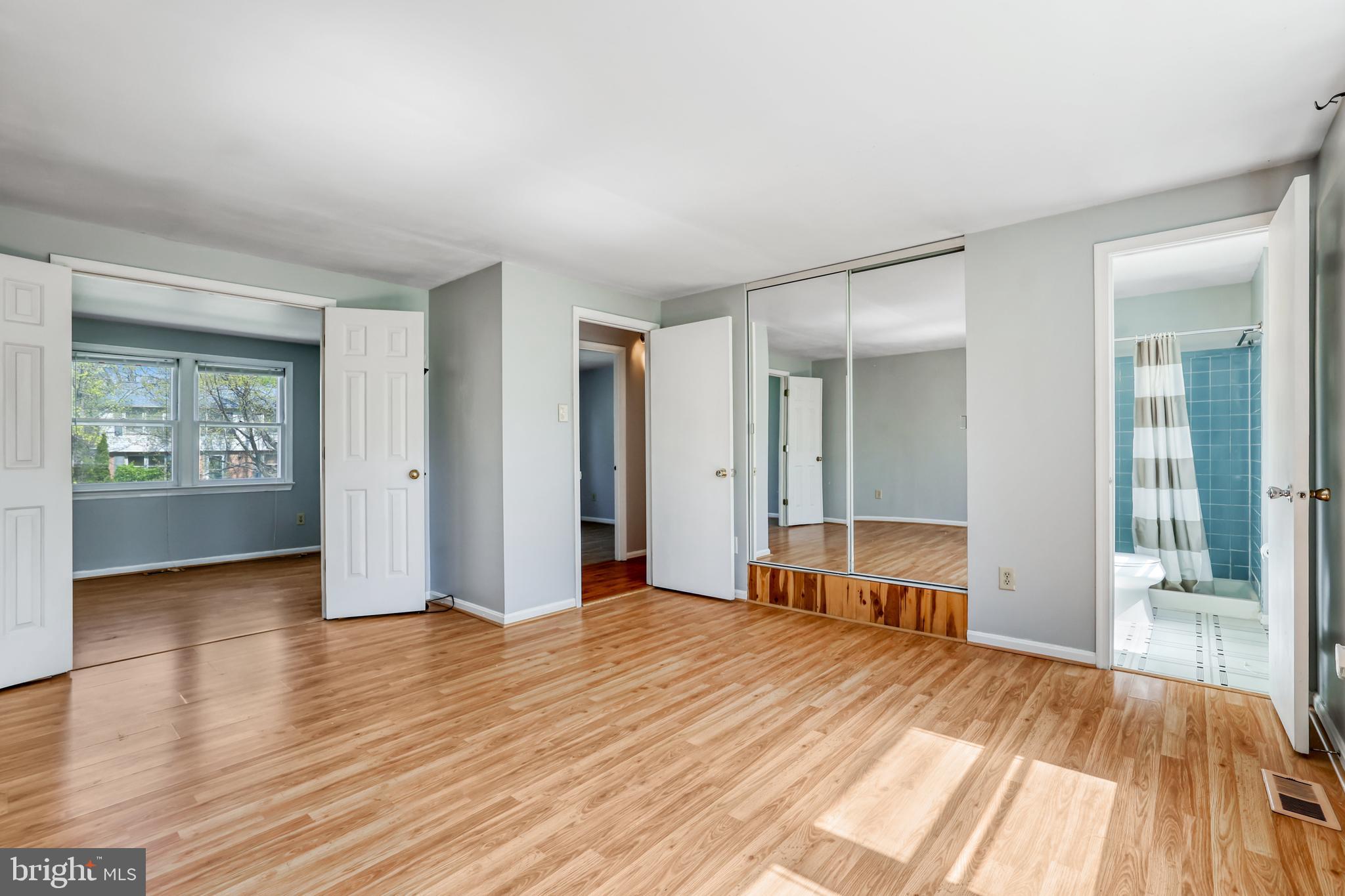 FOX MILL ESTATES - Residential