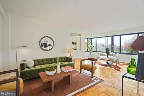 3601 Wisconsin Avenue NW Unit 204, Washington, DC MLS: DCDC2230922