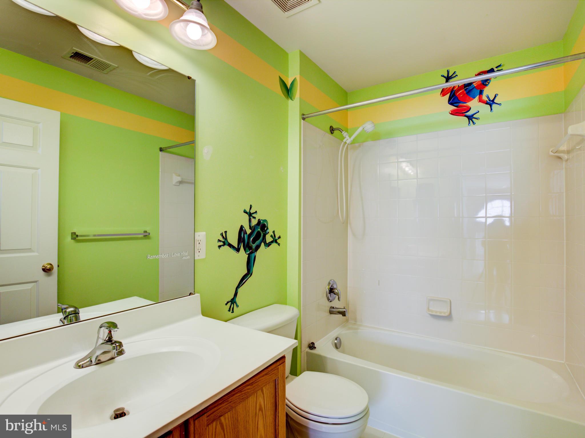 LAKELAND PLACE - Residential