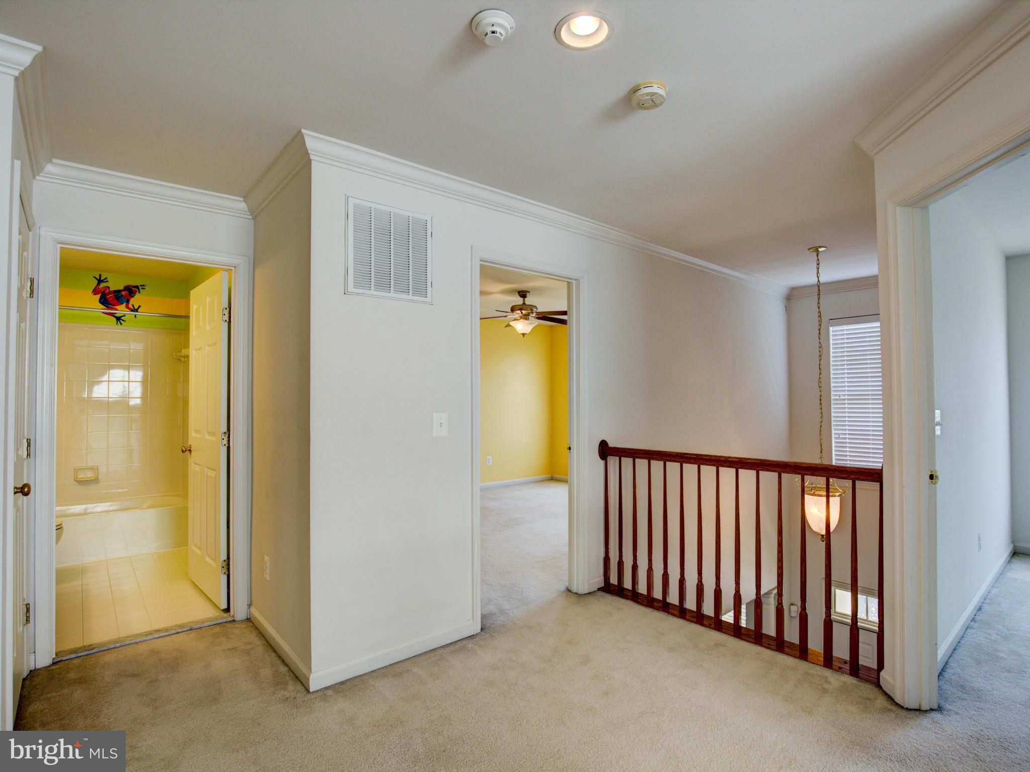 LAKELAND PLACE - Residential