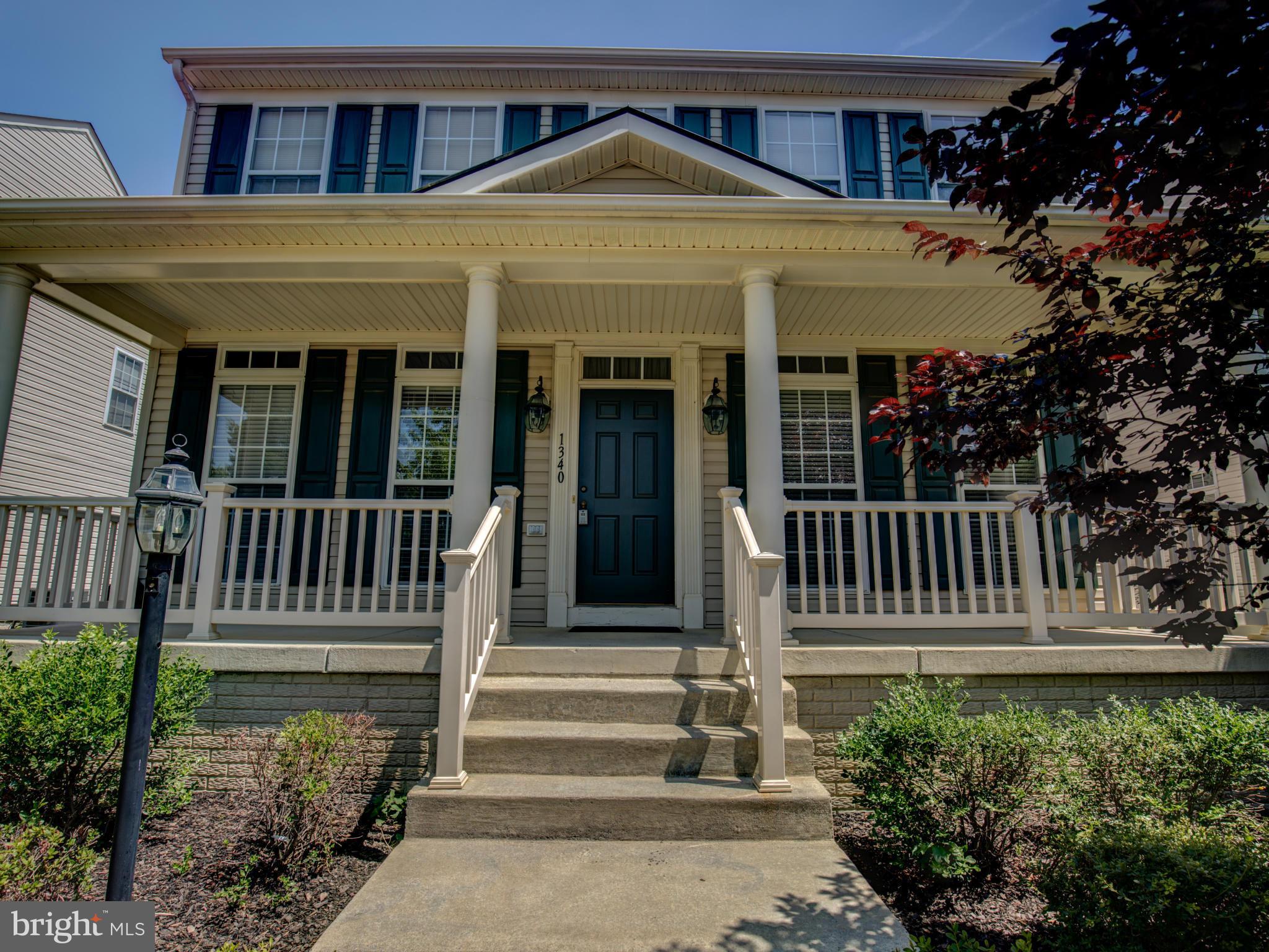 LAKELAND PLACE - Residential