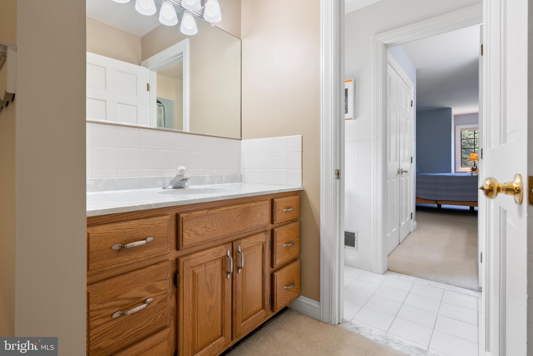 CENTERVILLE MDWS - Residential