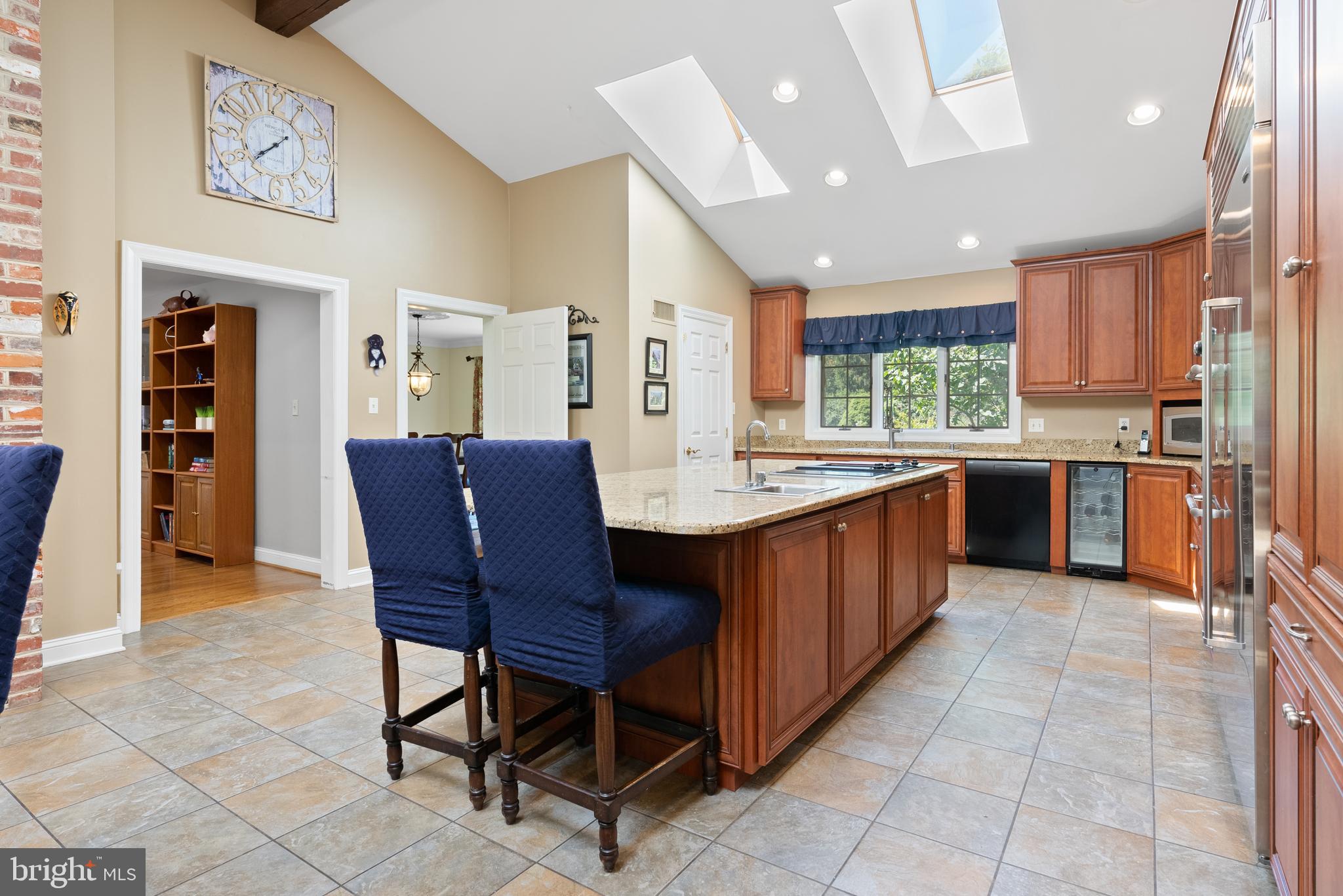 CENTERVILLE MDWS - Residential