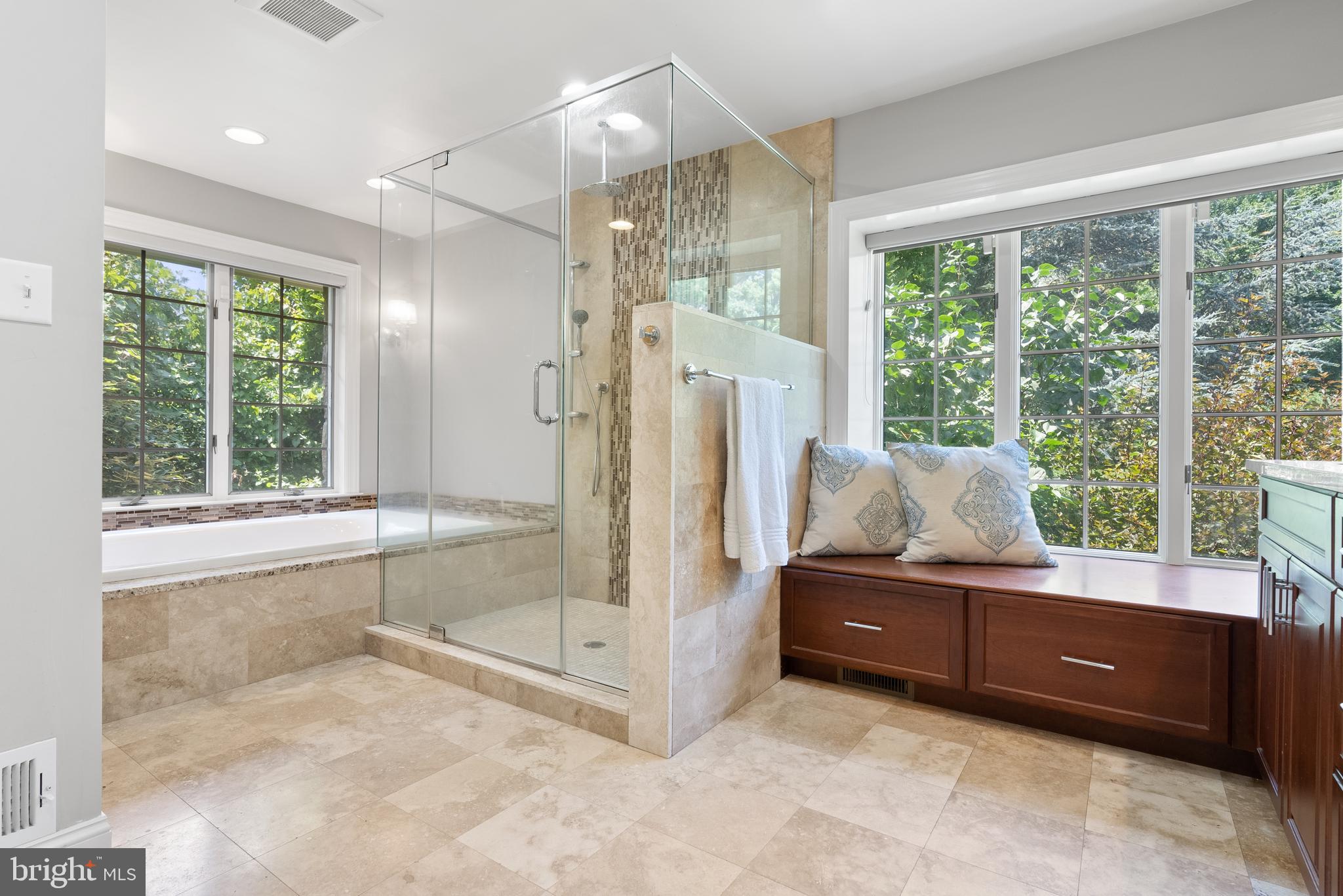 CENTERVILLE MDWS - Residential