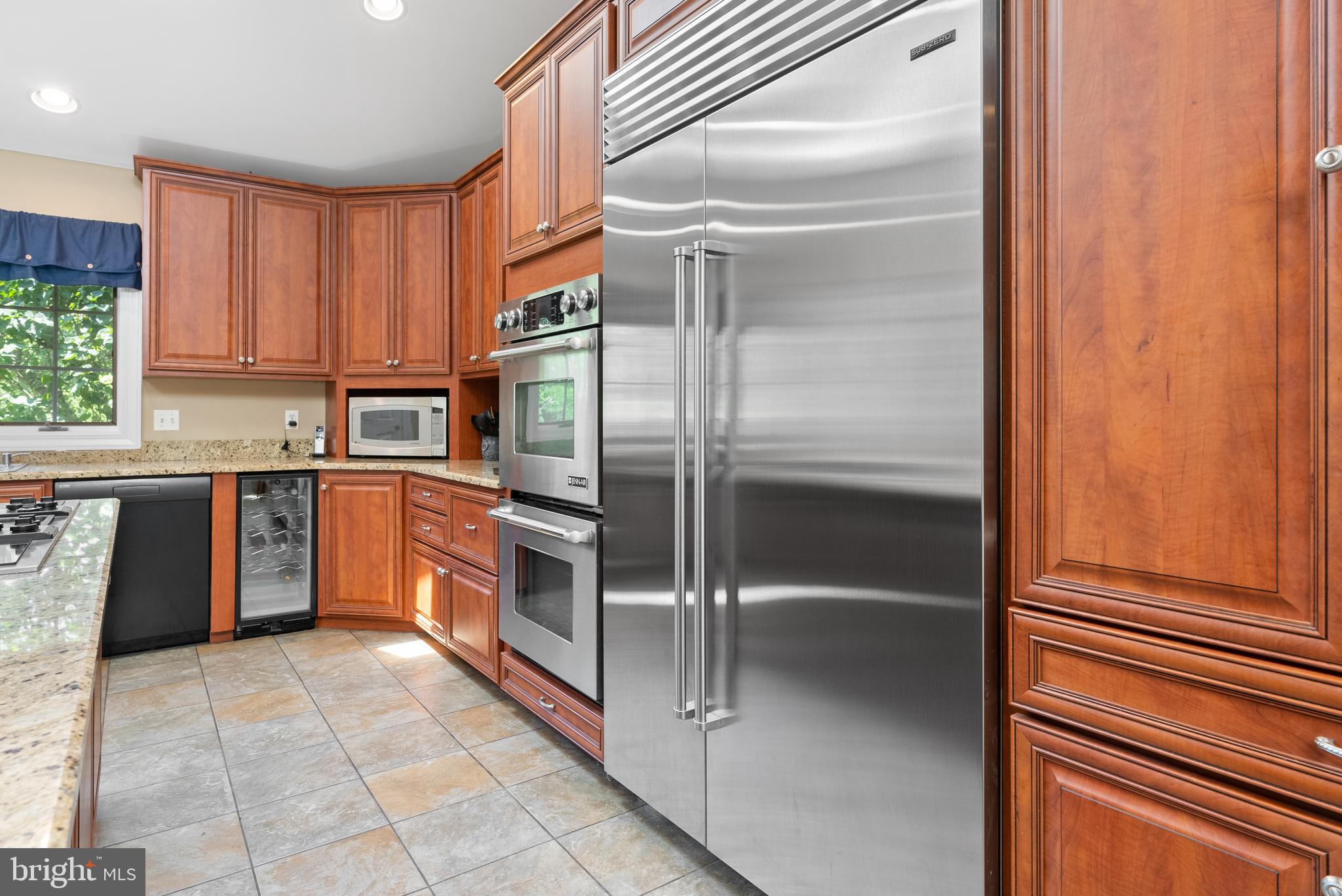 CENTERVILLE MDWS - Residential