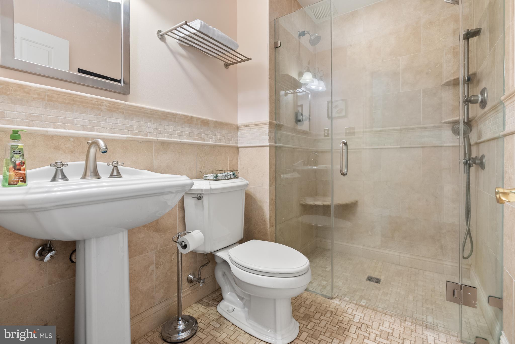 CENTERVILLE MDWS - Residential