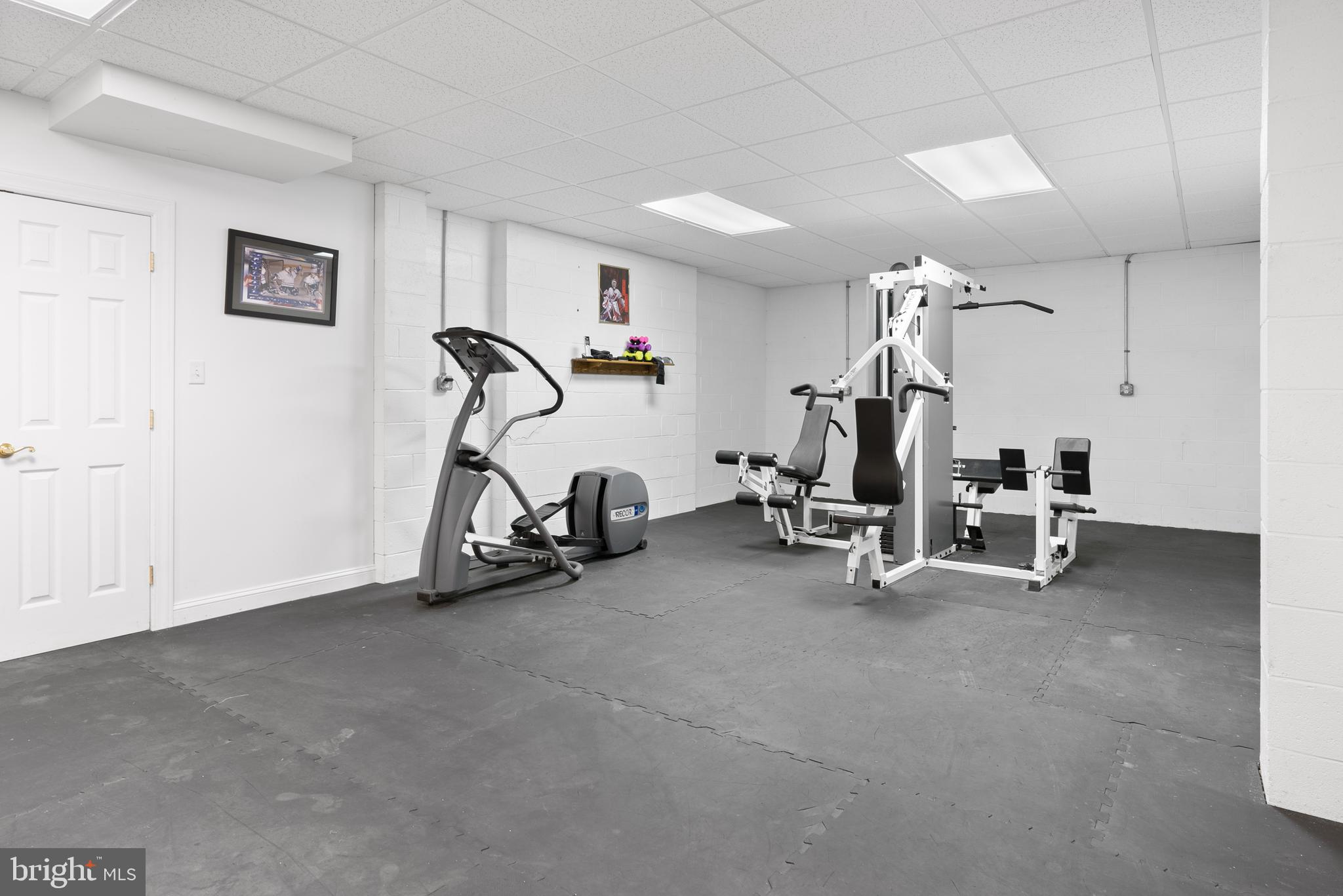 CENTERVILLE MDWS - Residential