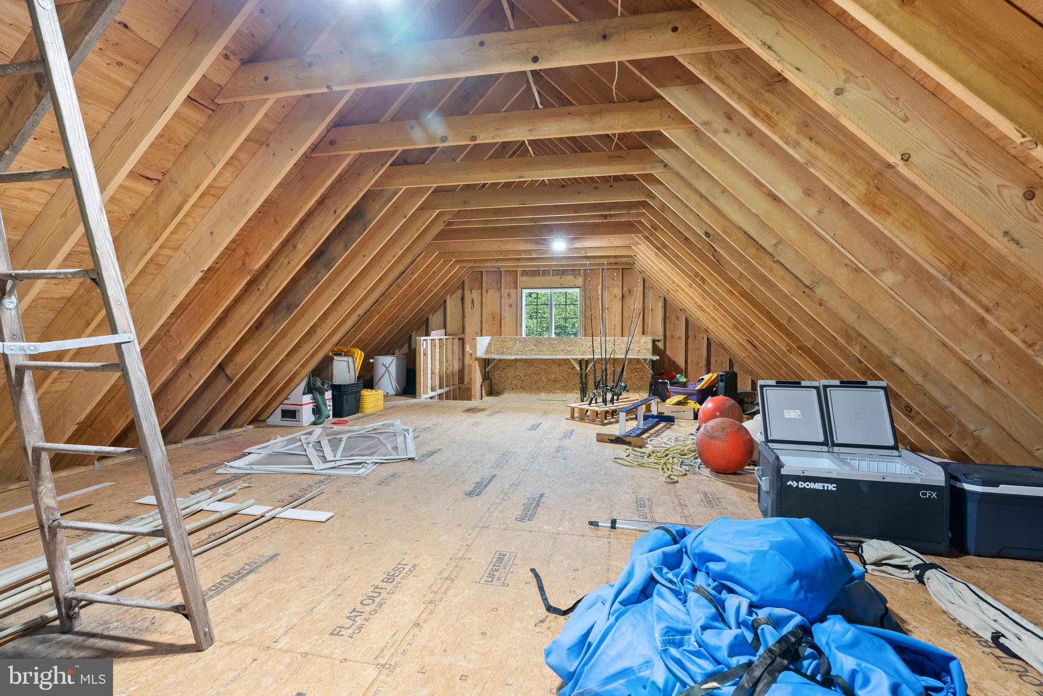 CENTERVILLE MDWS - Residential