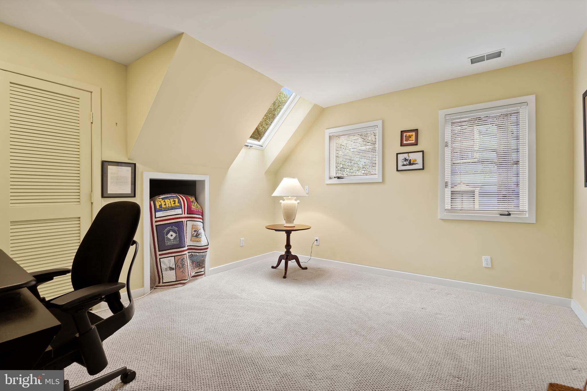 TAKOMA PARK - Residential