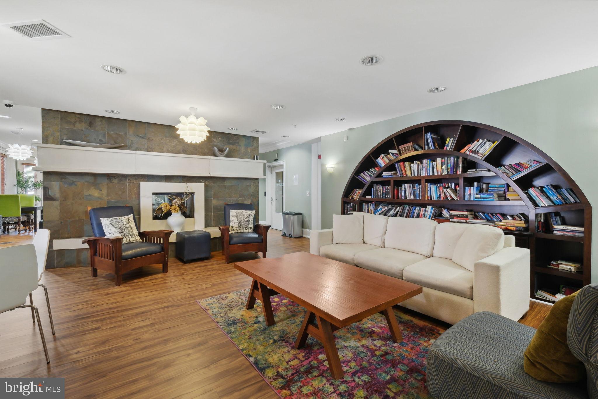 THE COLONNADE AT KENTLANDS - Residential