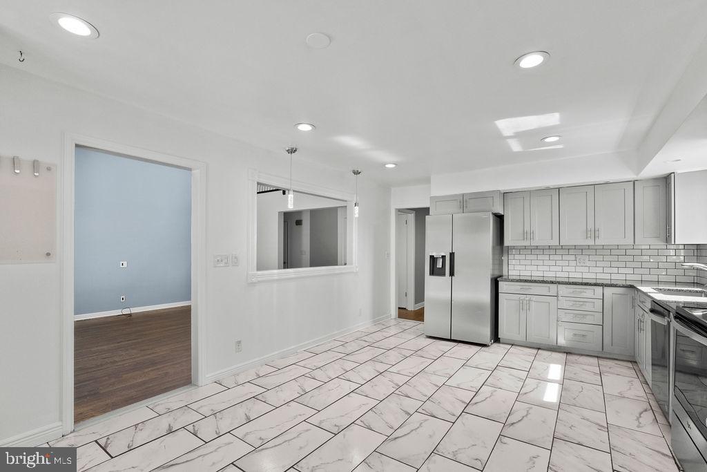 KALTEN ACRES - Residential