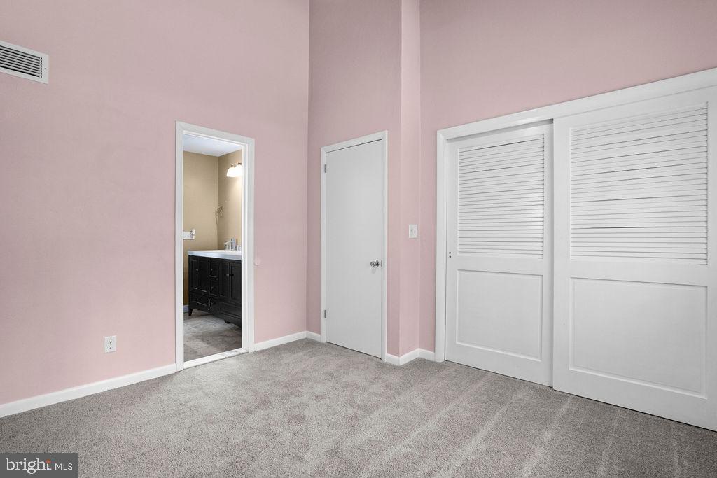 KALTEN ACRES - Residential